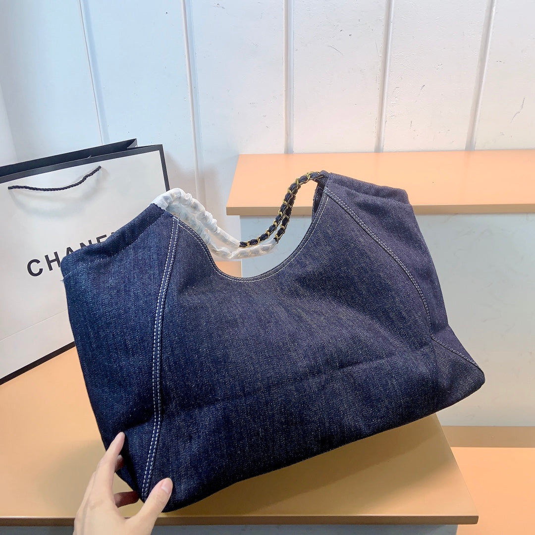 XNE-BAG105