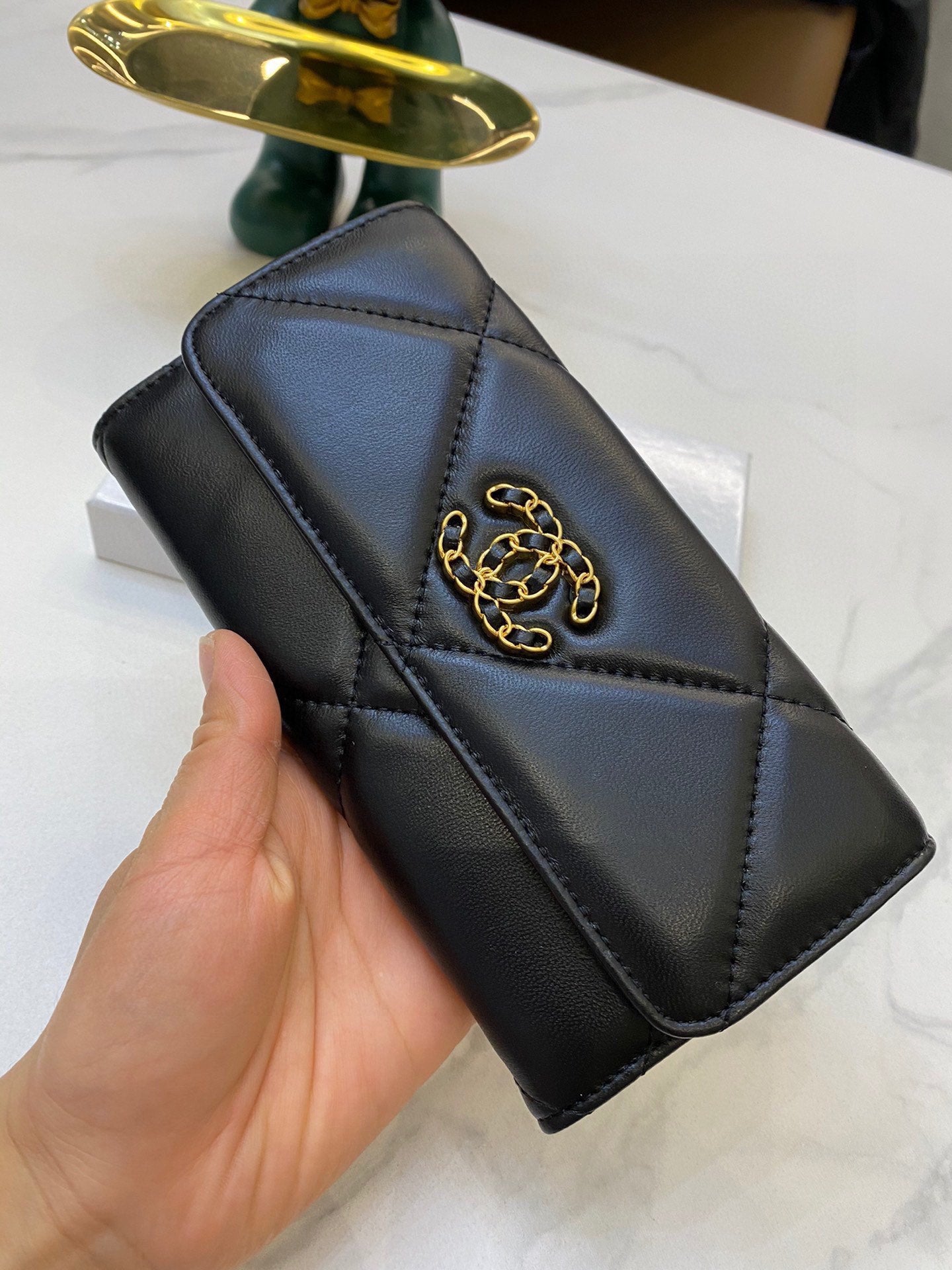 XNE-BAG494