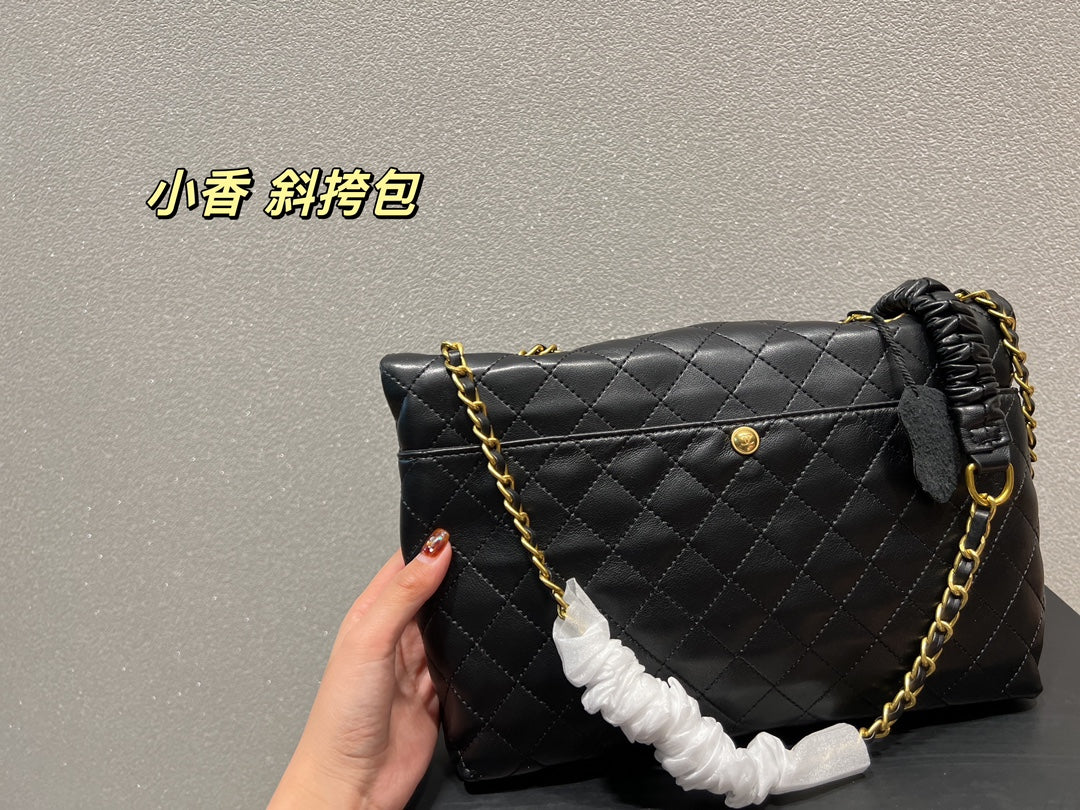 XNE-BAG608