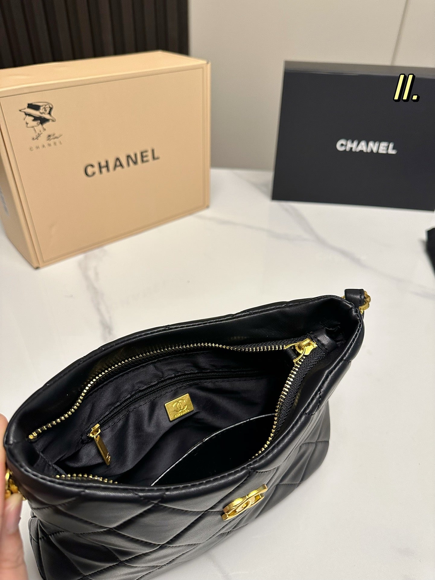 XNE-BAG627