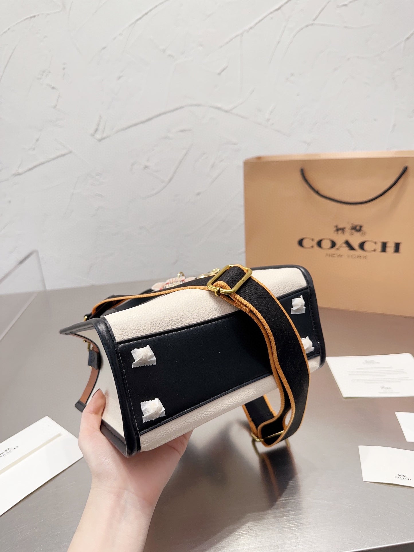 Co-BAG19