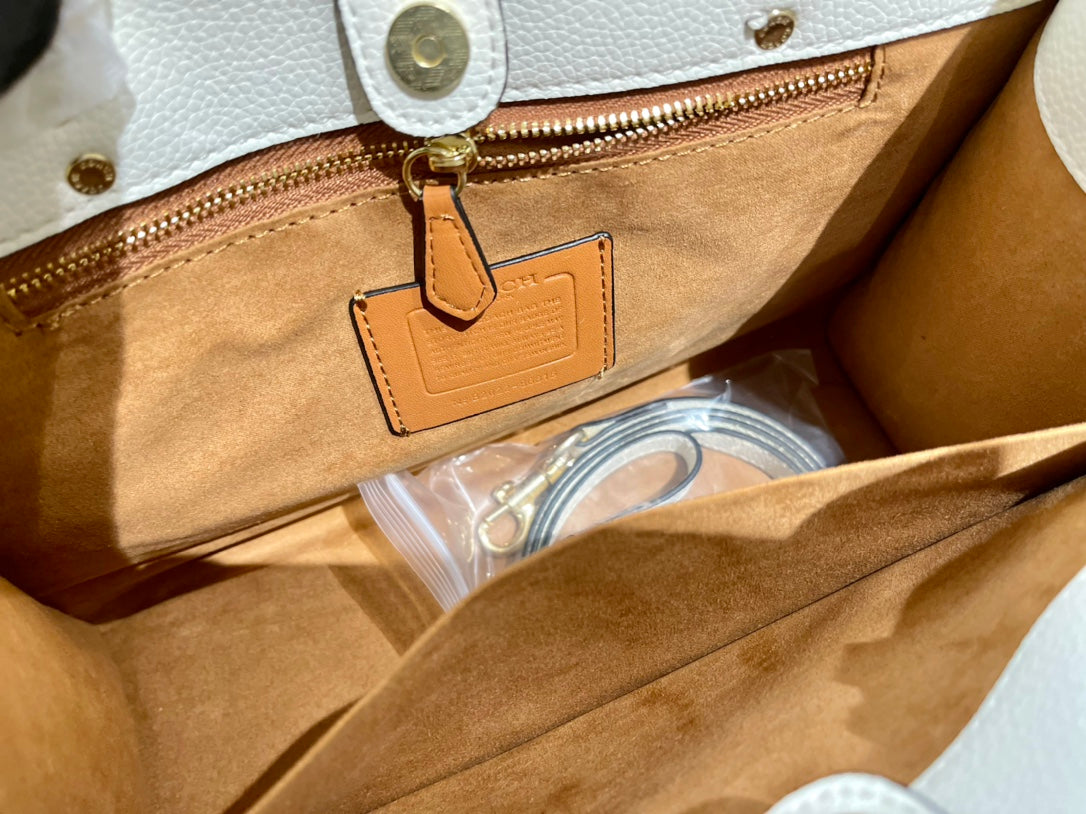 Co-BAG624