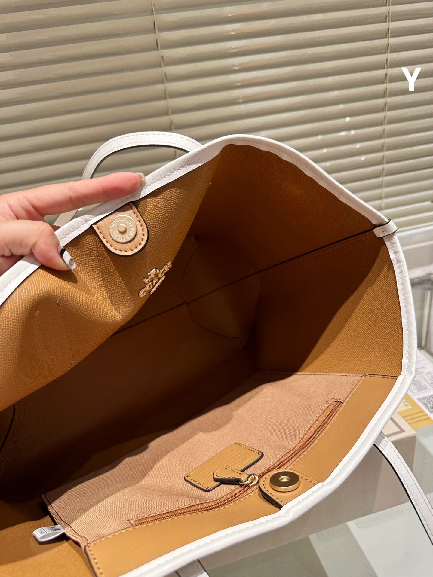 Co-BAG634