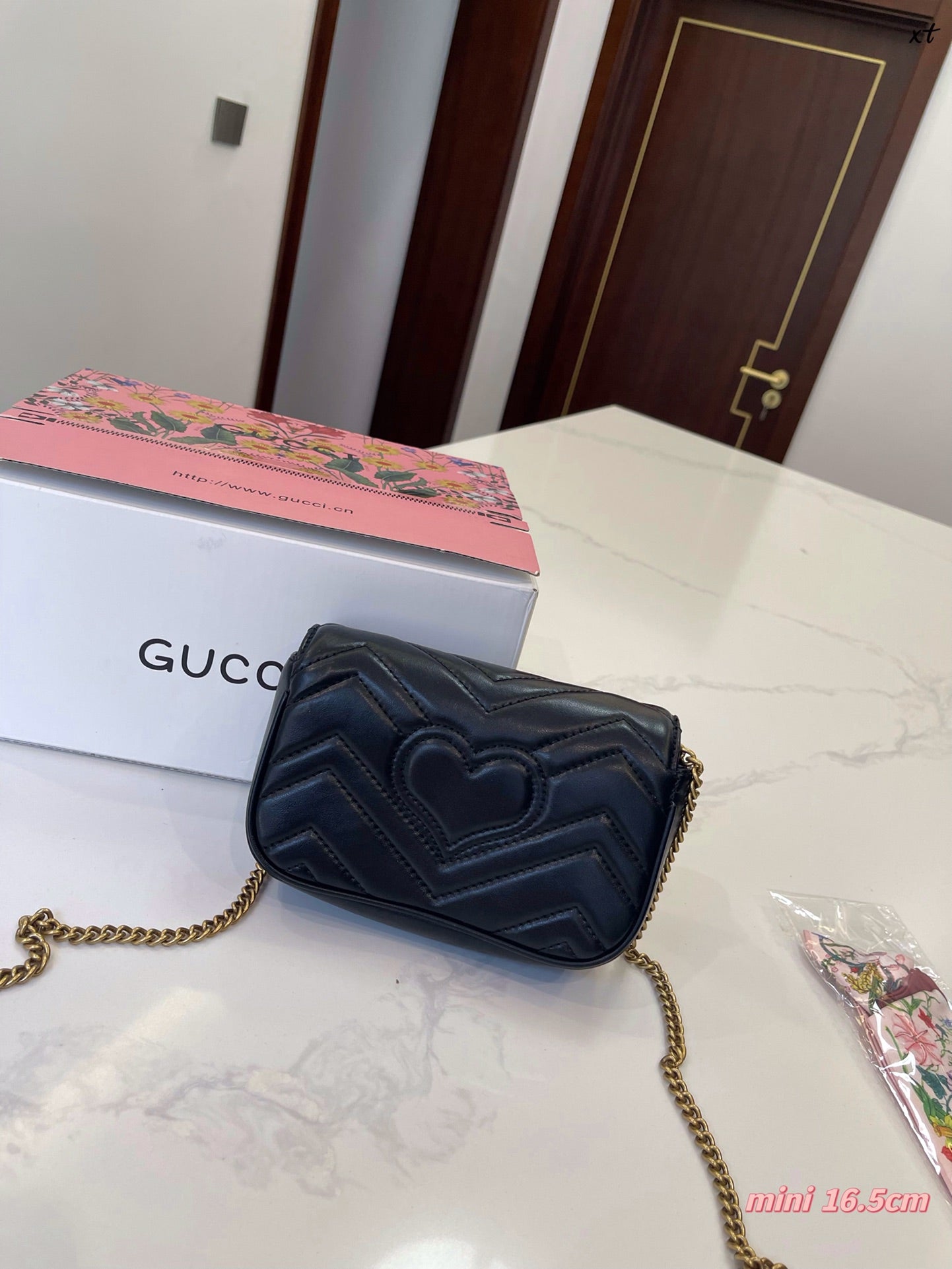 GUCCI BAG 195-1