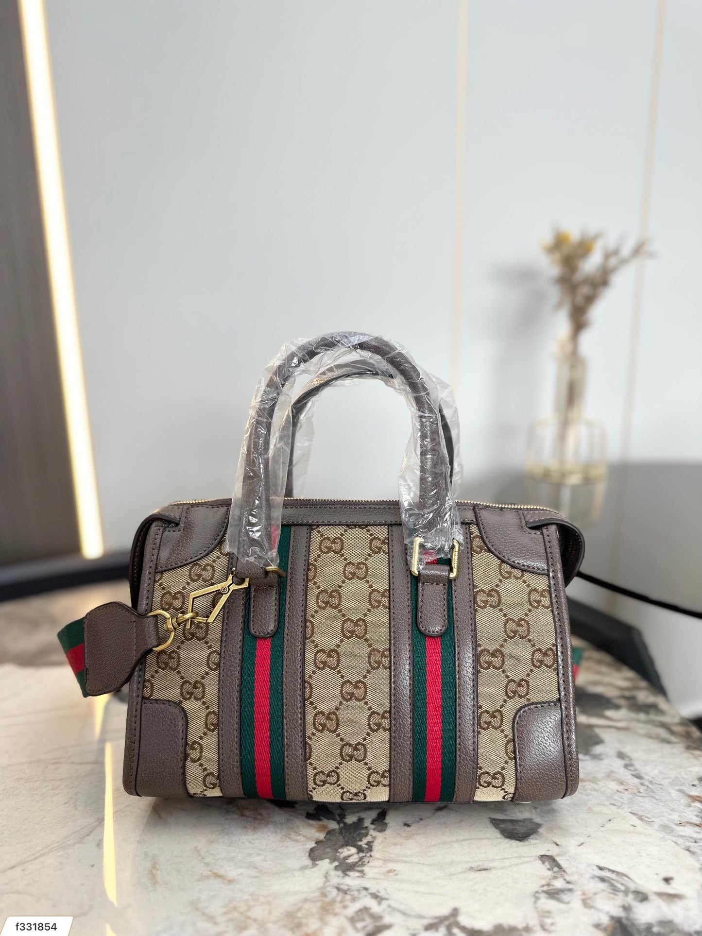 GUCCI BAG 230-2
