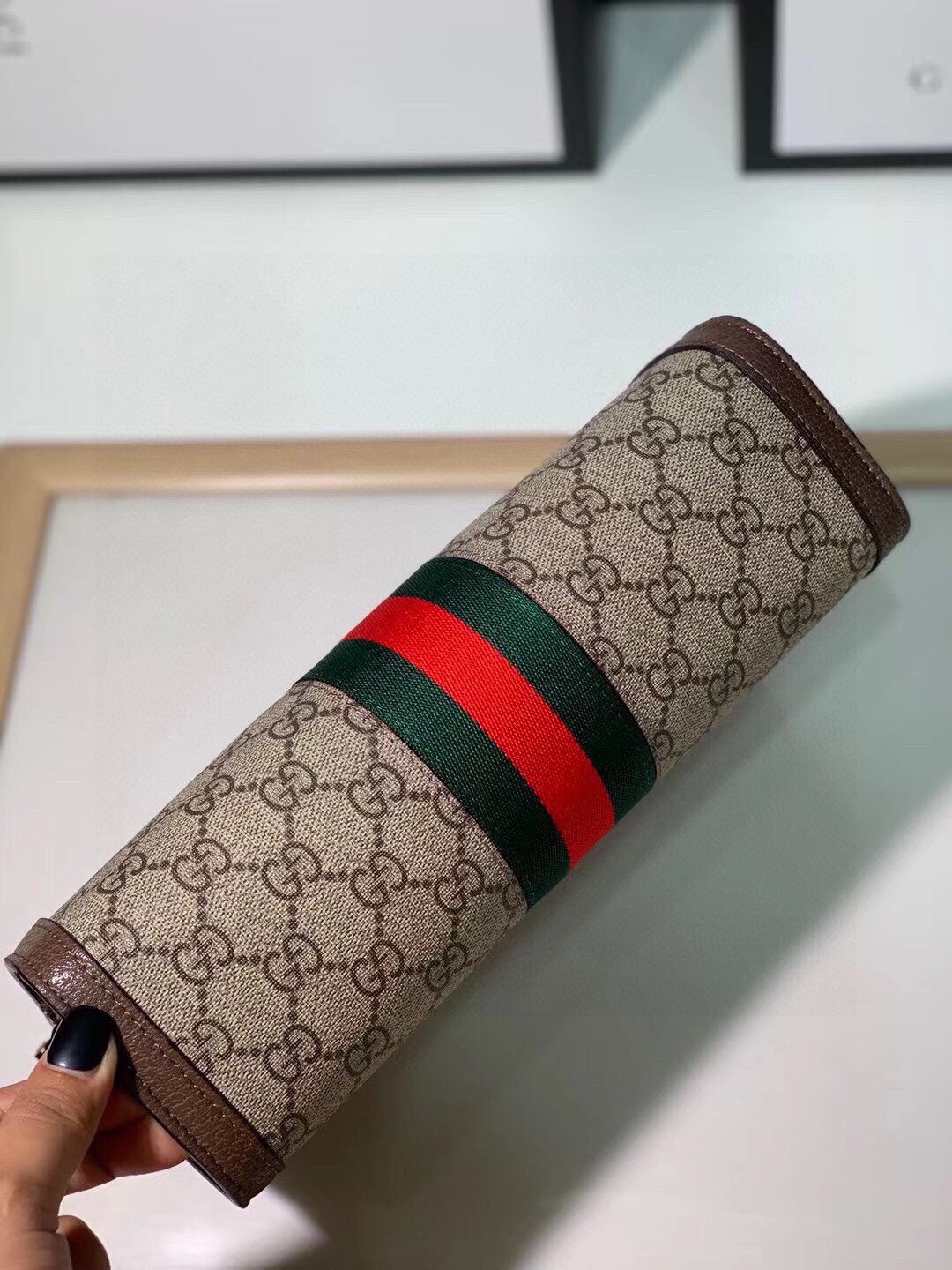 GUCCI BAG 284