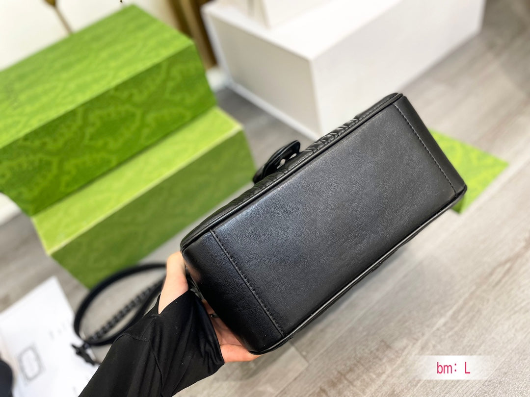 GUCCI BAG 352-2