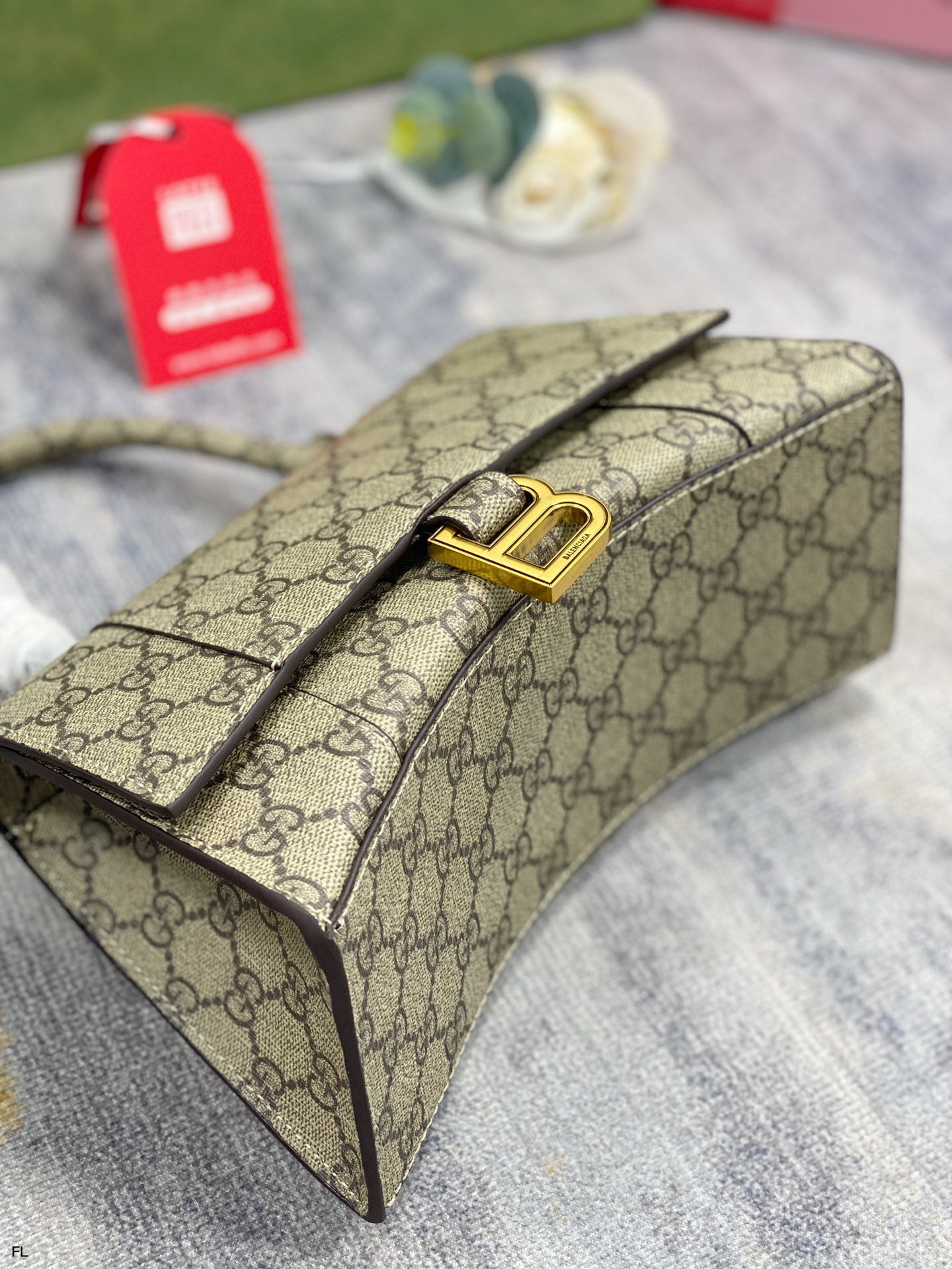 GUCCI BAG 363