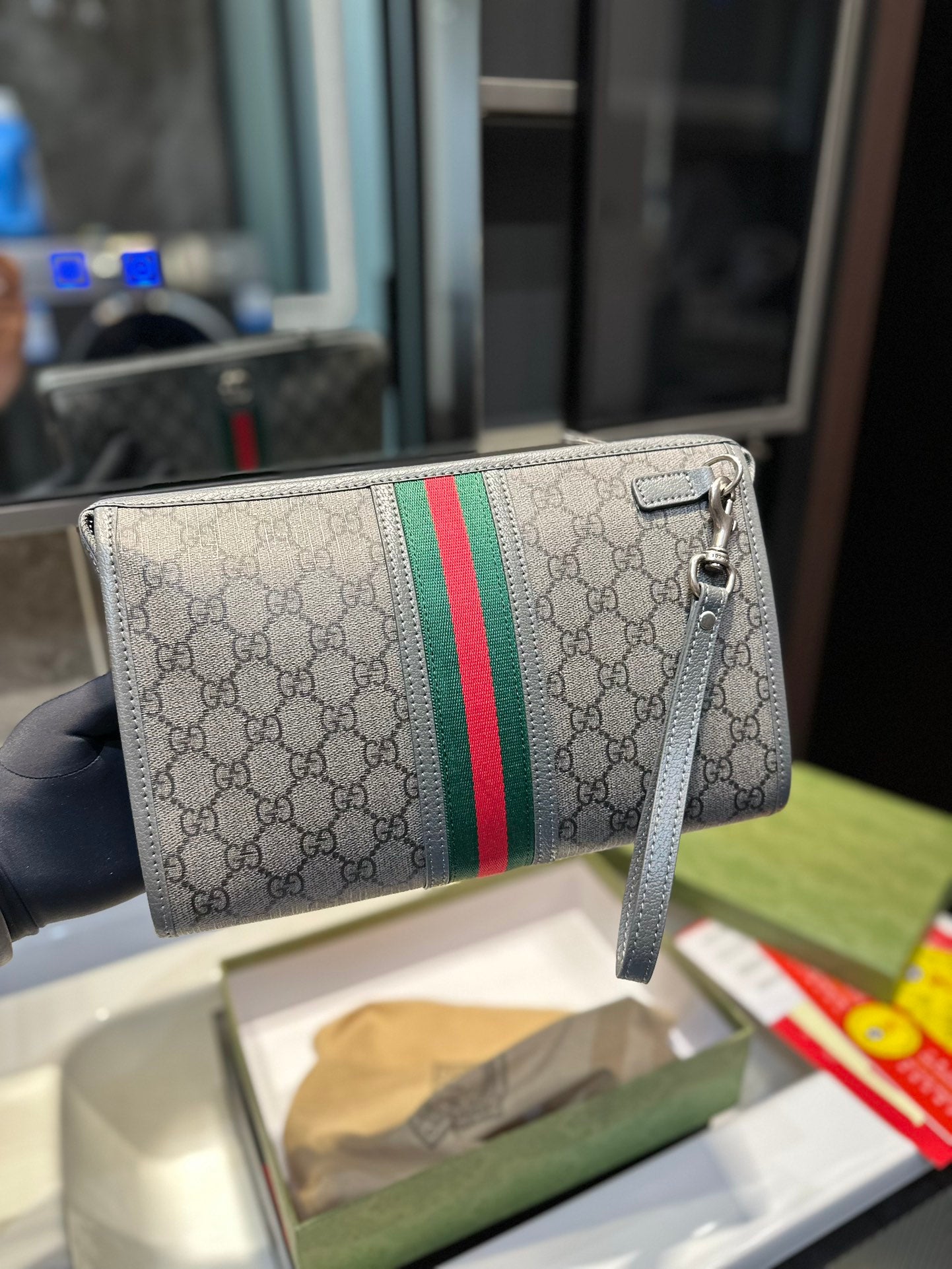 GUCCI BAG 384