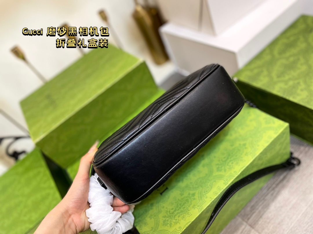 GUCCI BAG 385-4