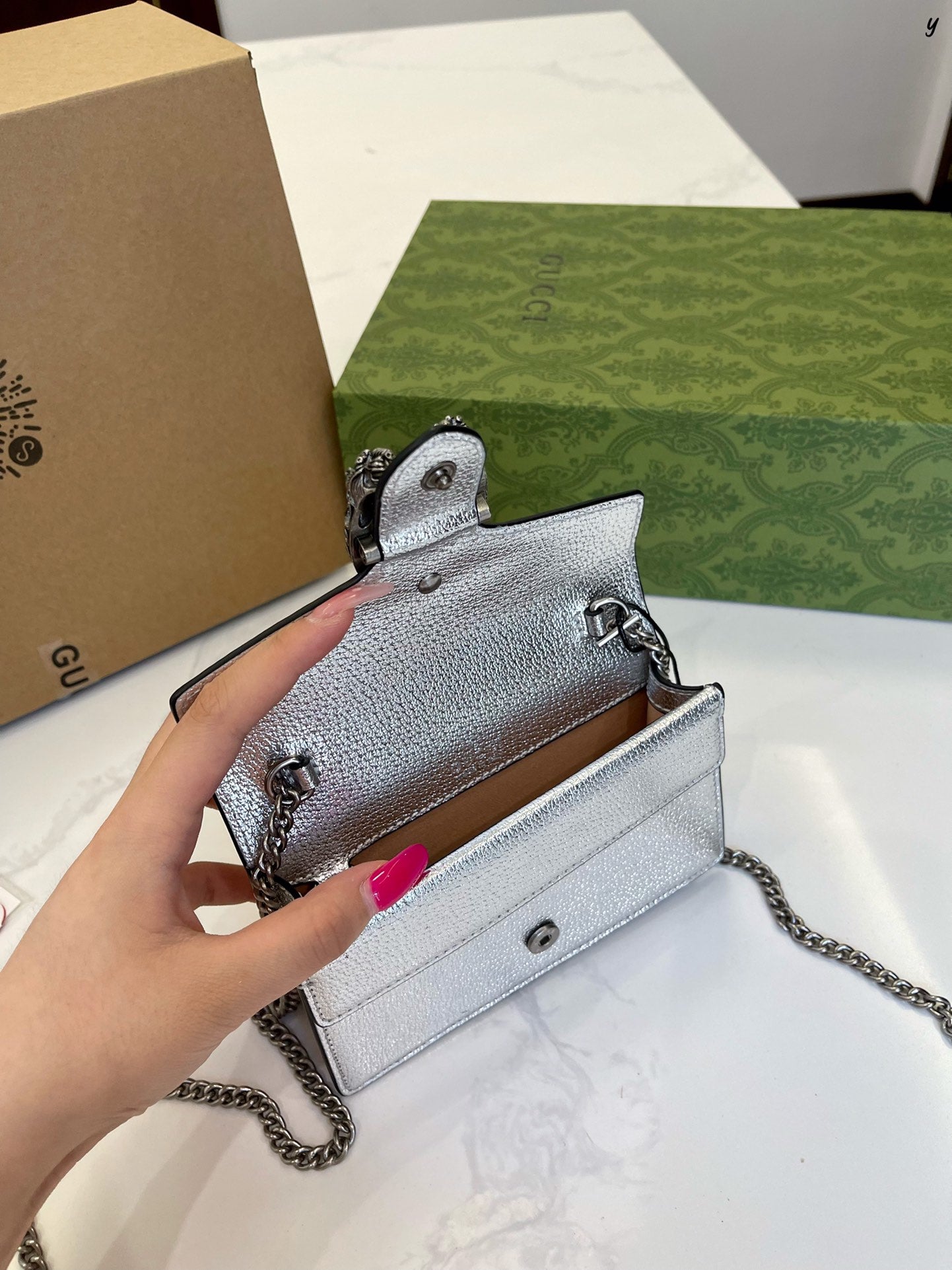 GUCCI BAG 405-2