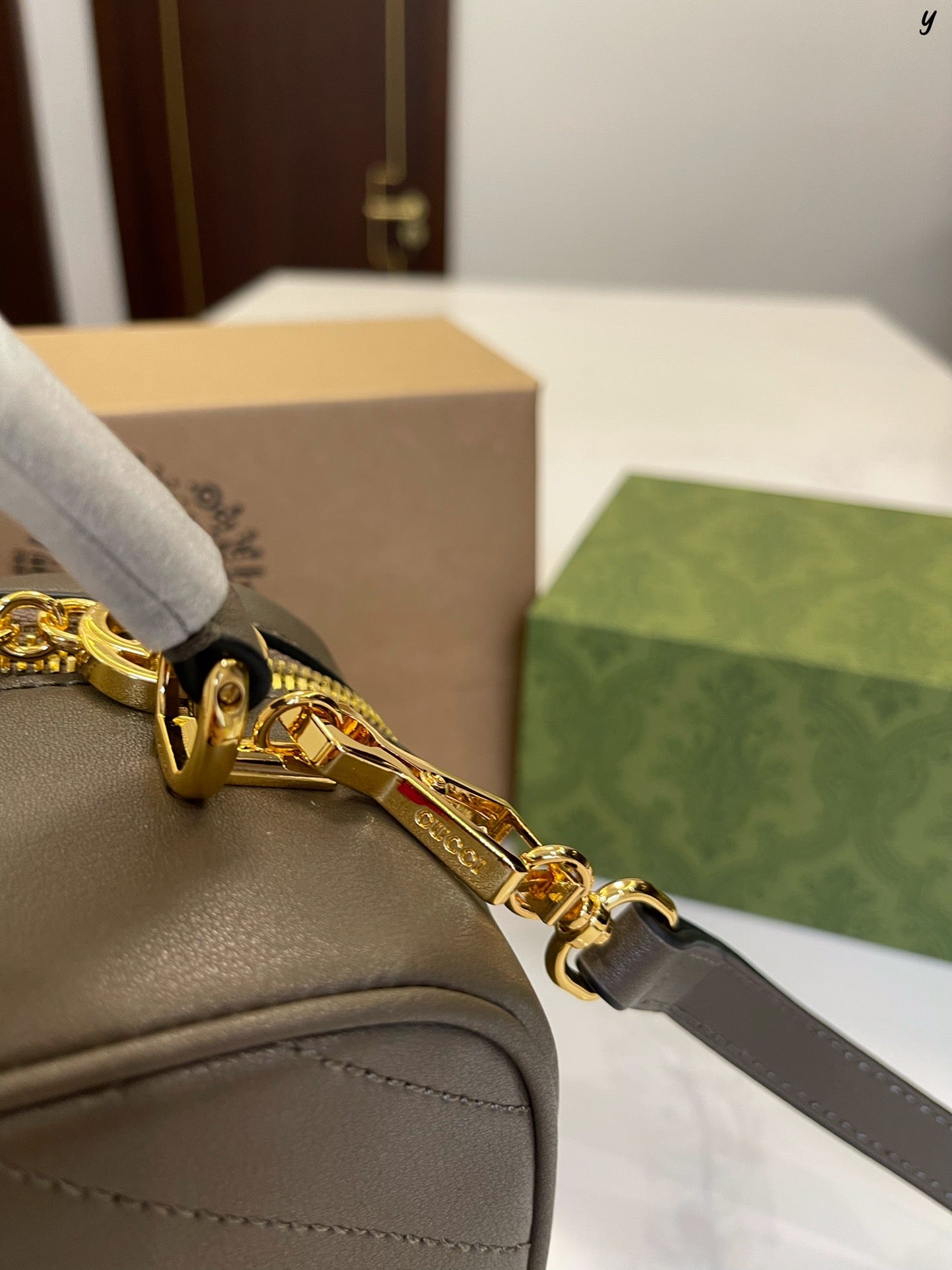 GUCCI BAG 406-4