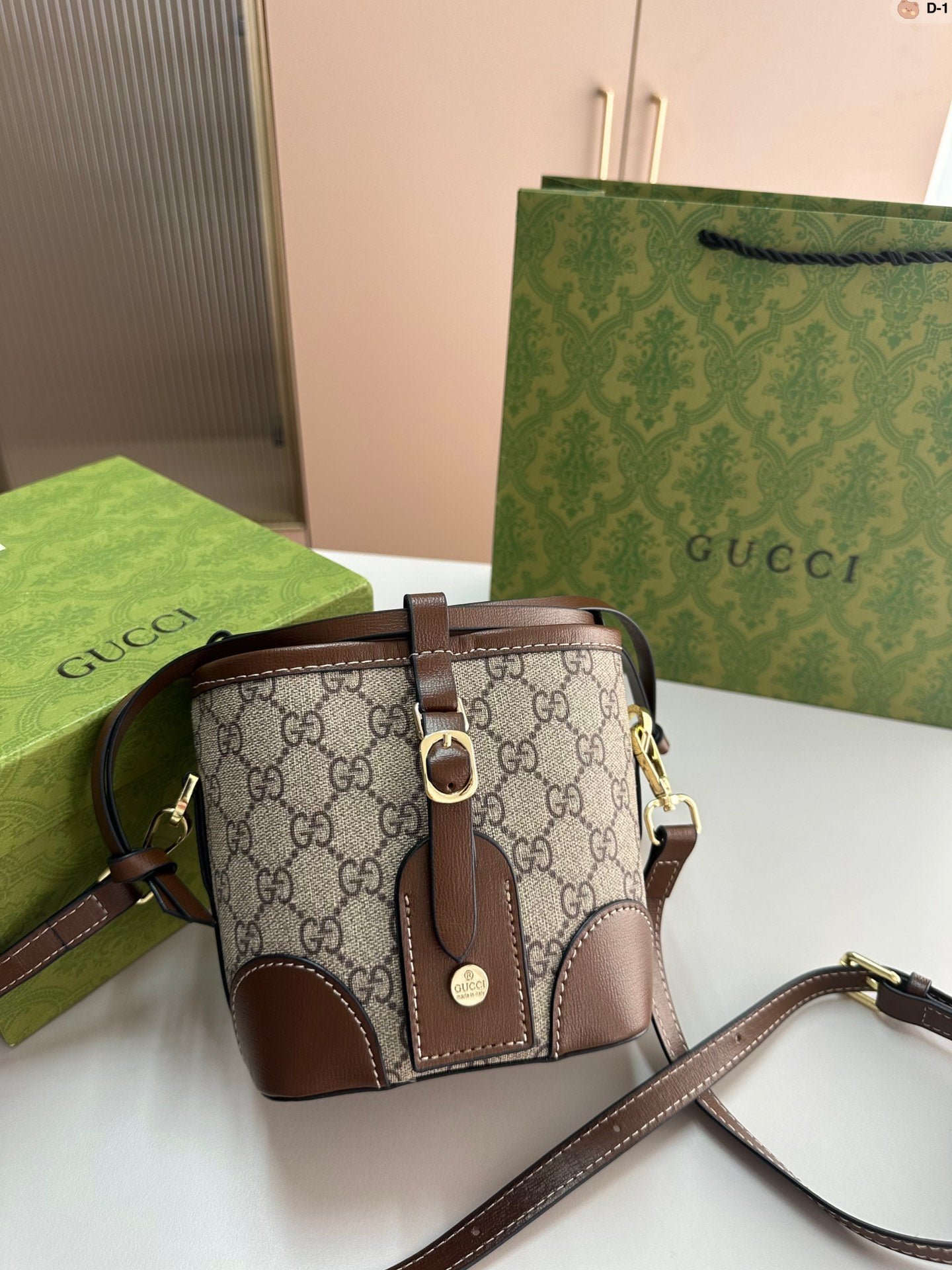 GUCCI BAG 564
