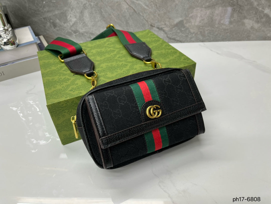 GUCCI BAG 568-1