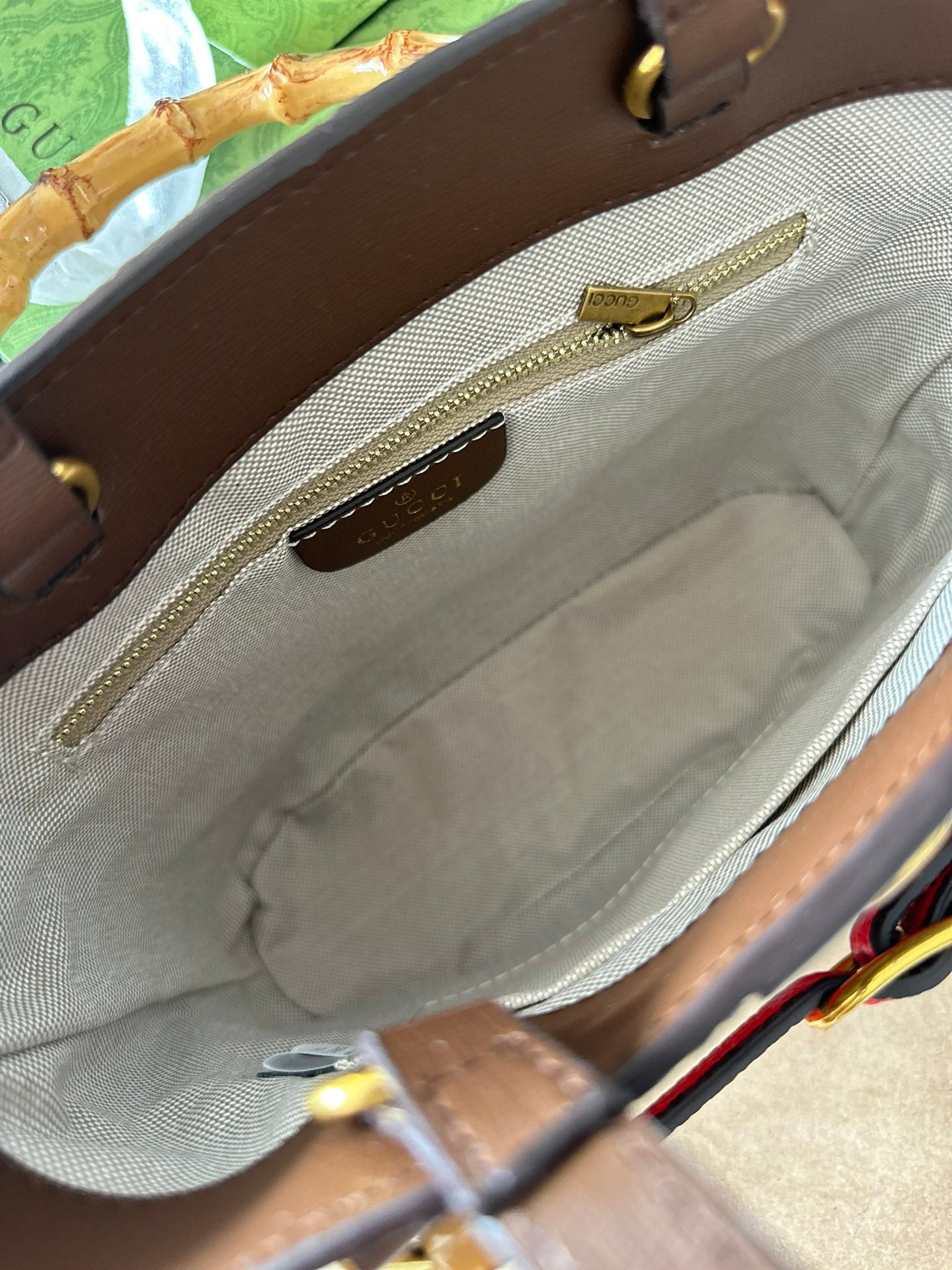 GUCCI BAG 774