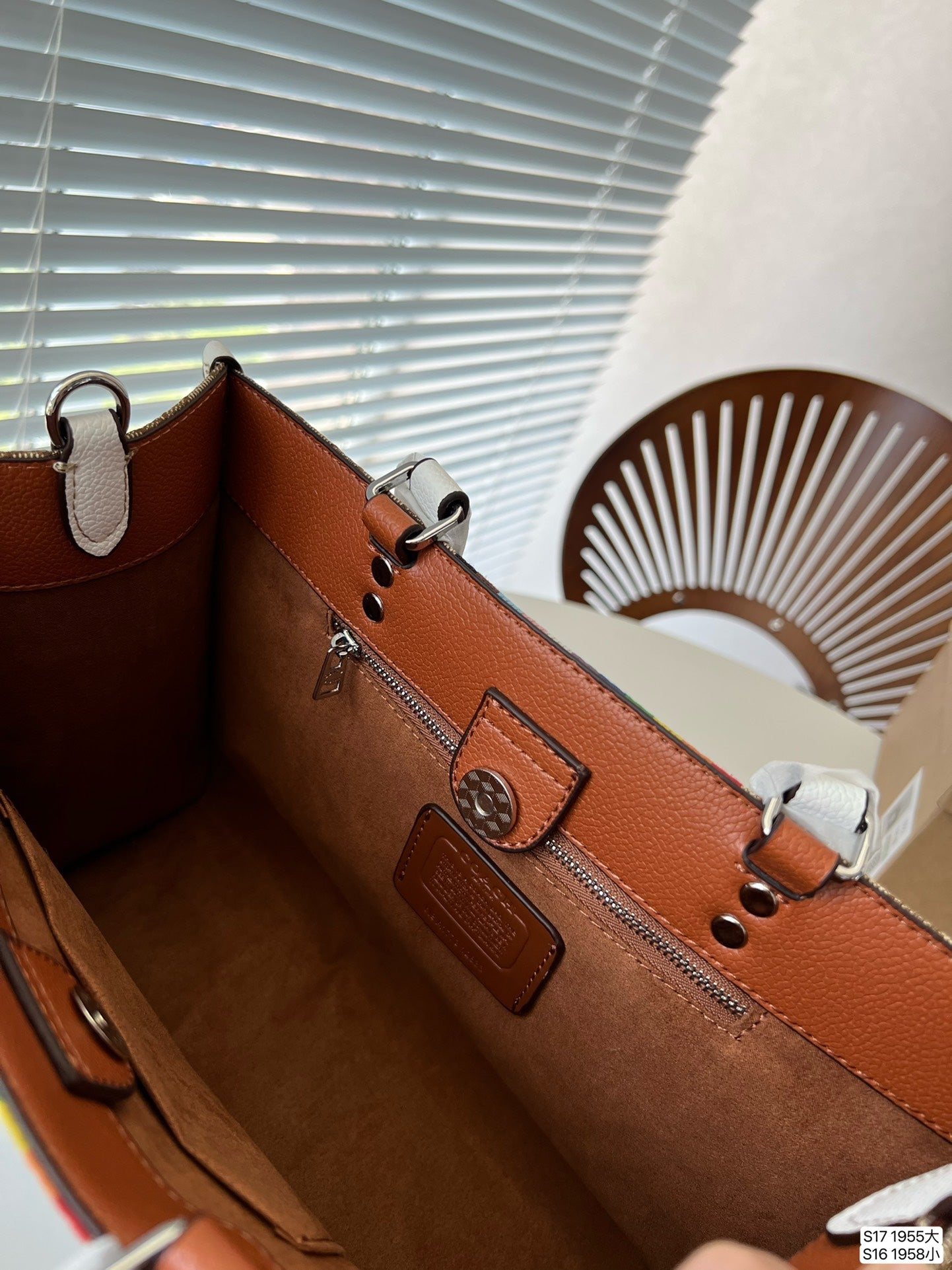 Co-BAG162