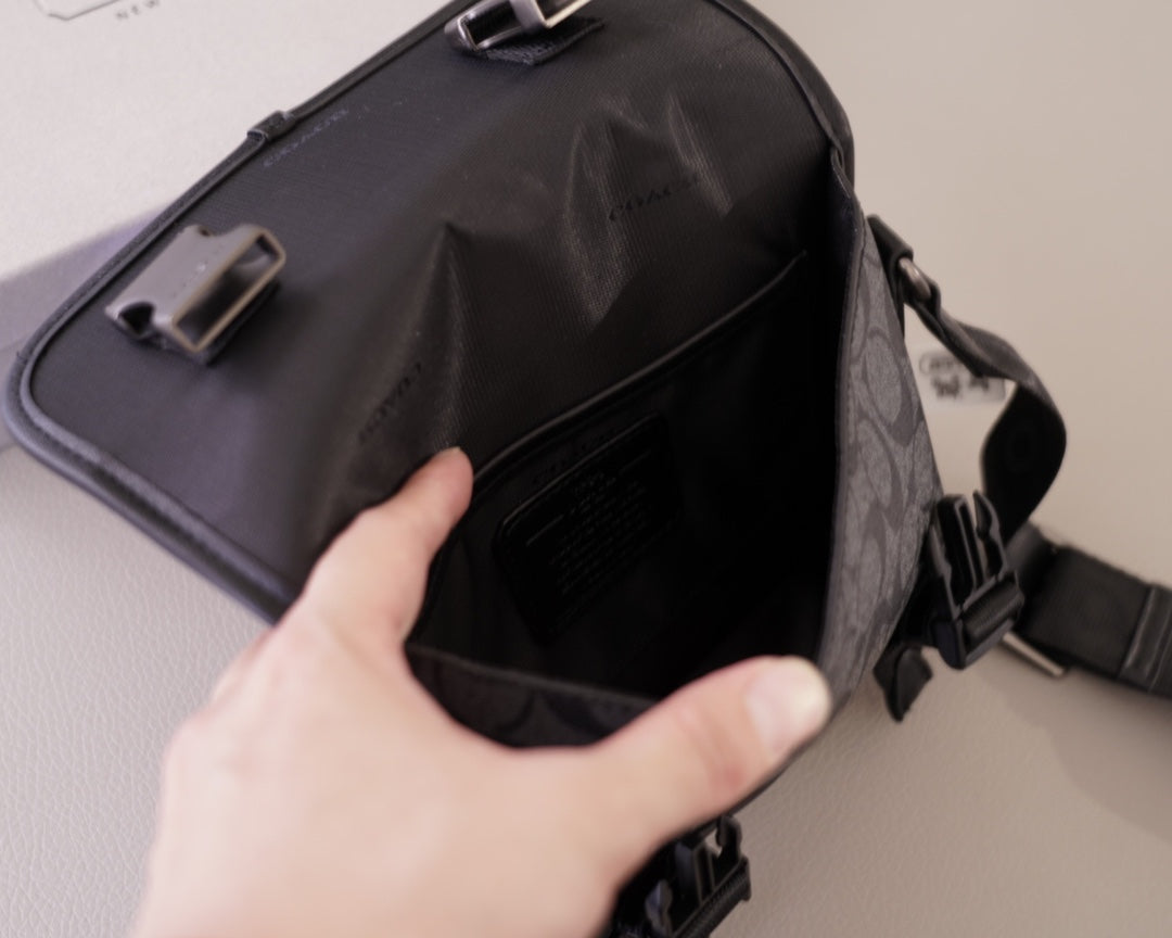 Co-BAG178