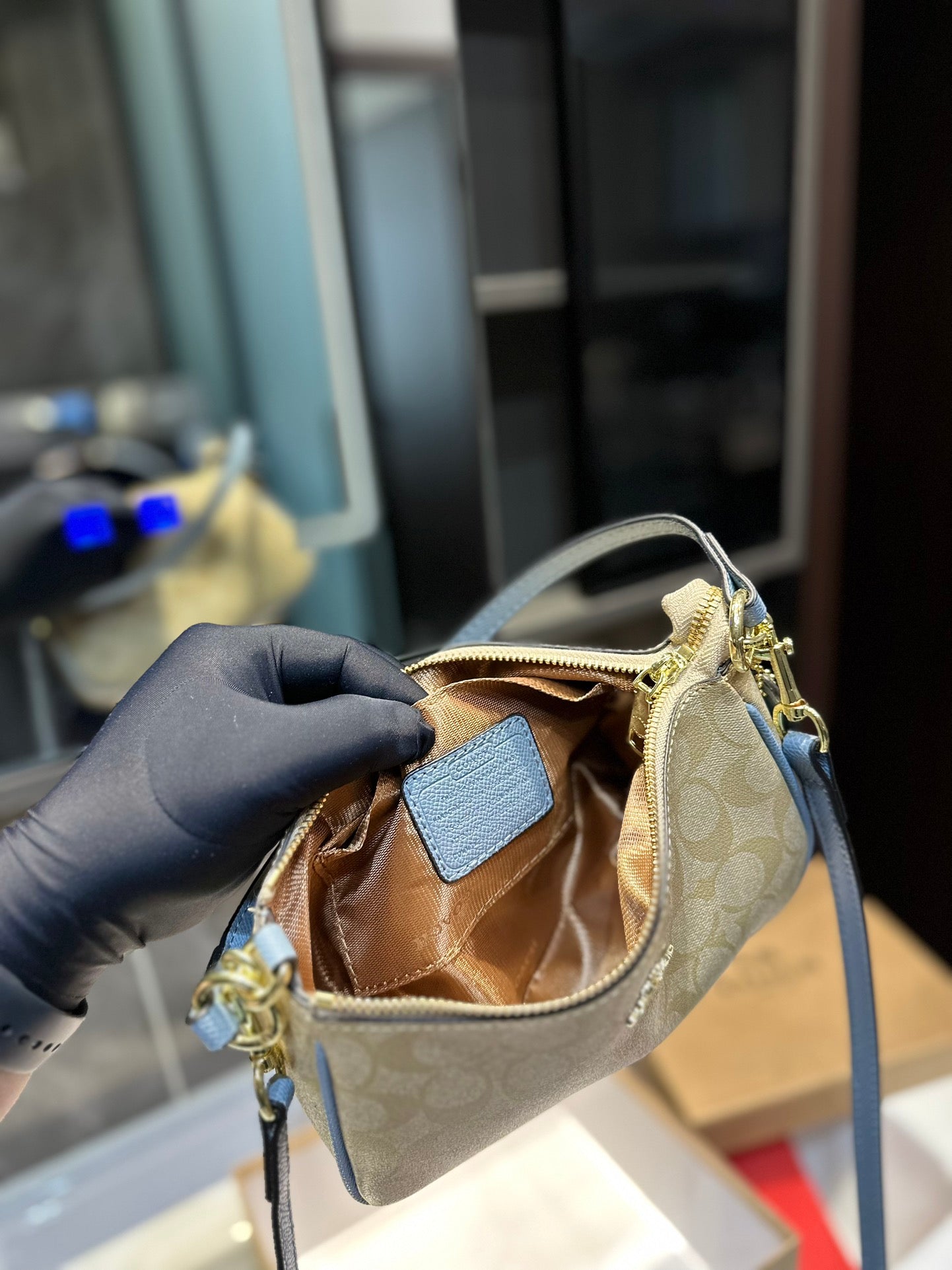 Co-BAG200-2