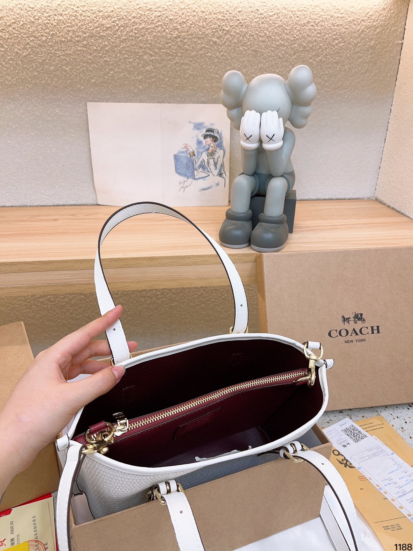 Co-BAG208