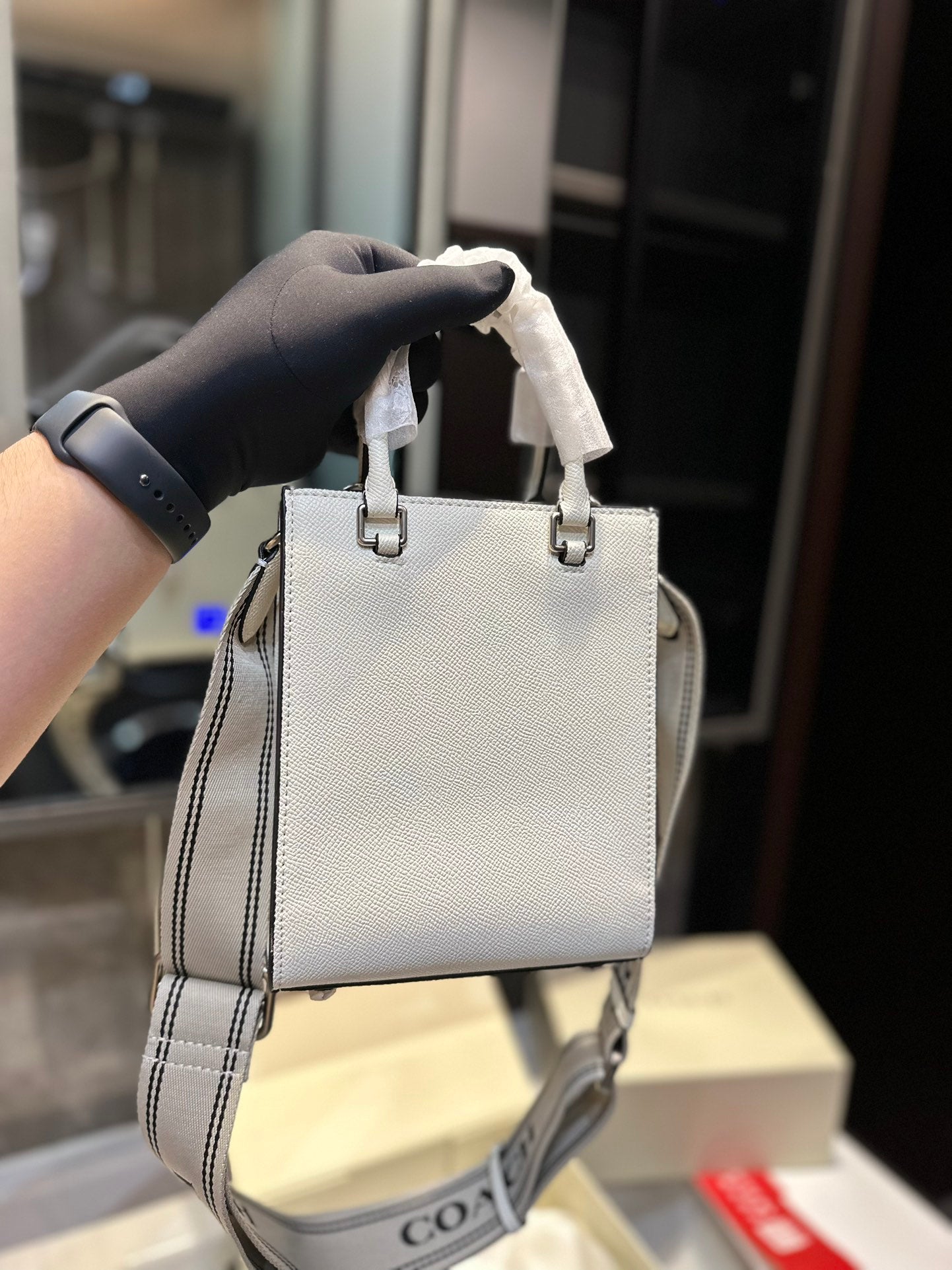 Co-BAG223
