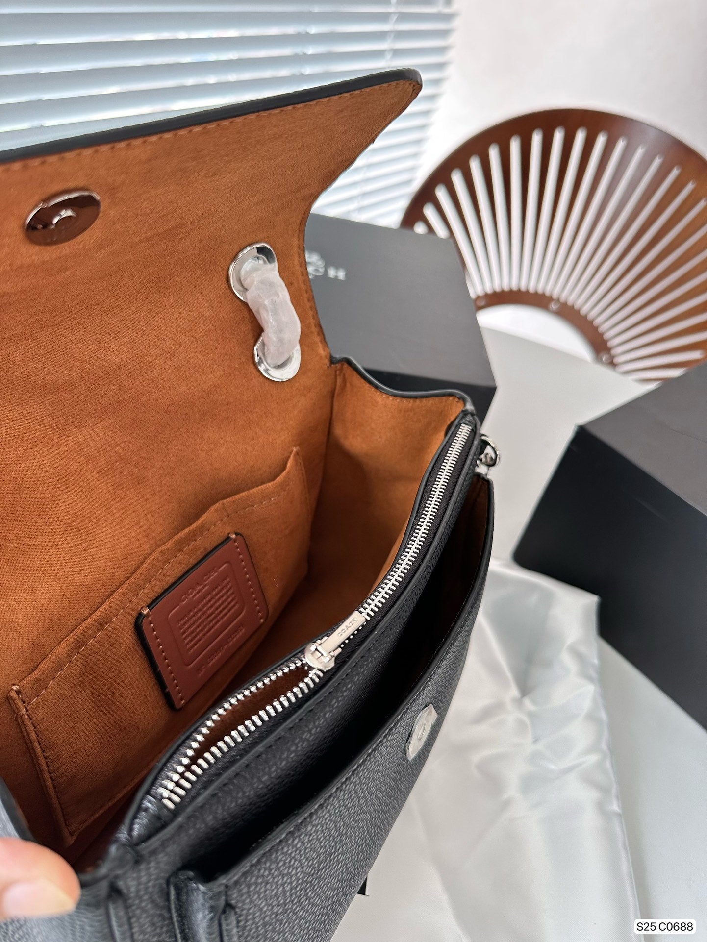 Co-BAG306