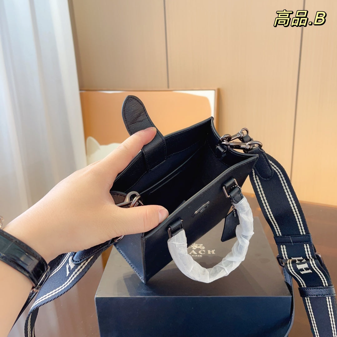 Co-BAG330