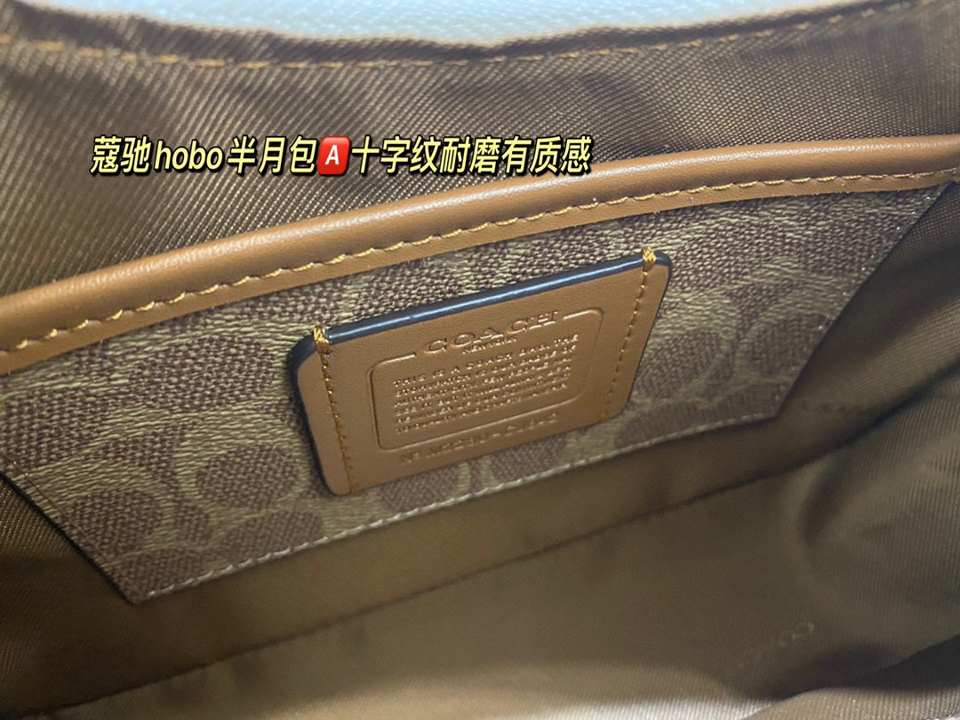 Co-BAG411