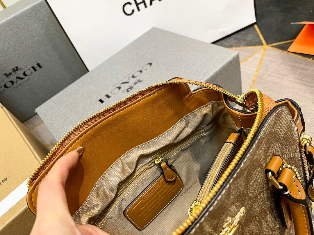 Co-BAG474