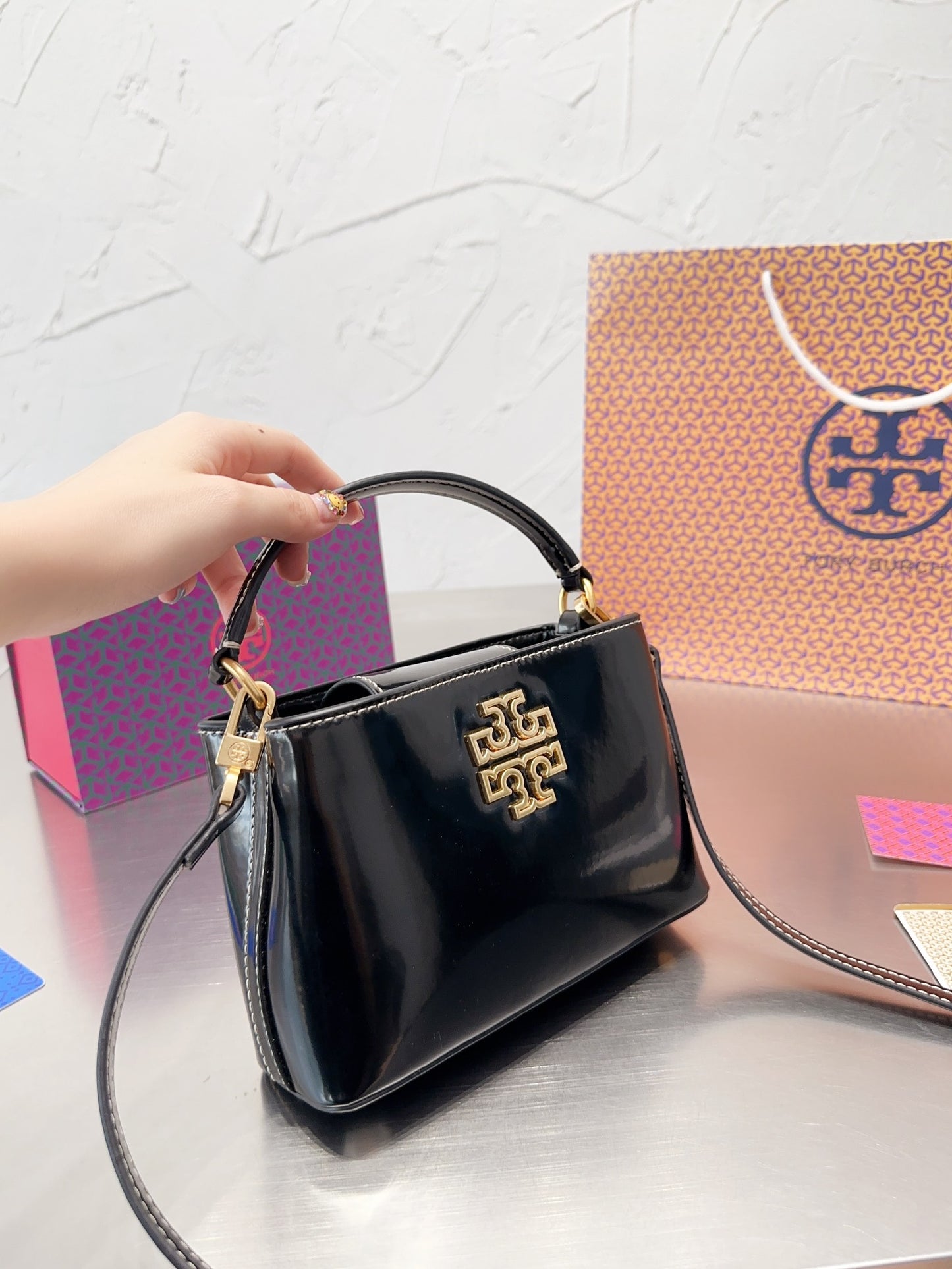TB-077BAG