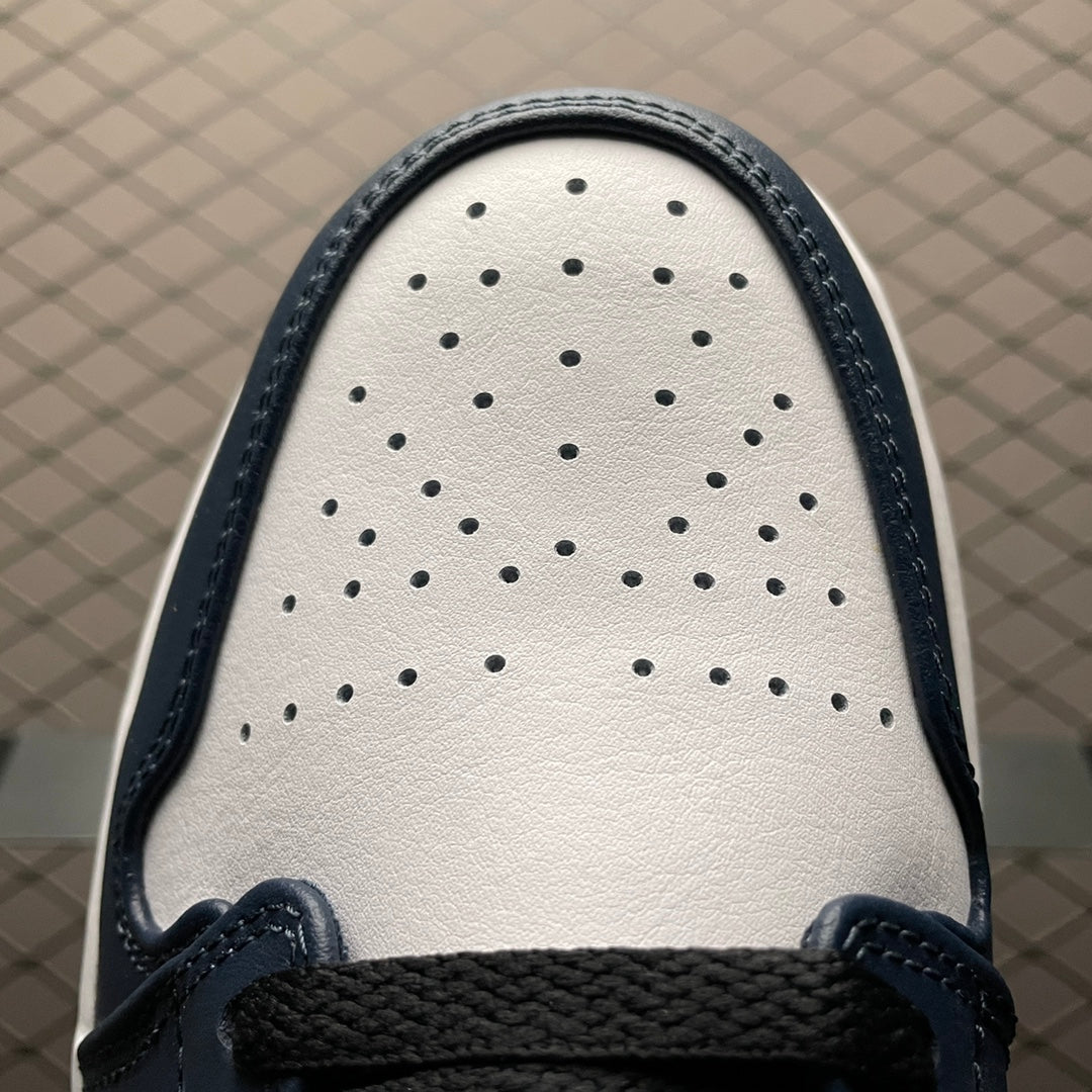 NIKE-107Shoes