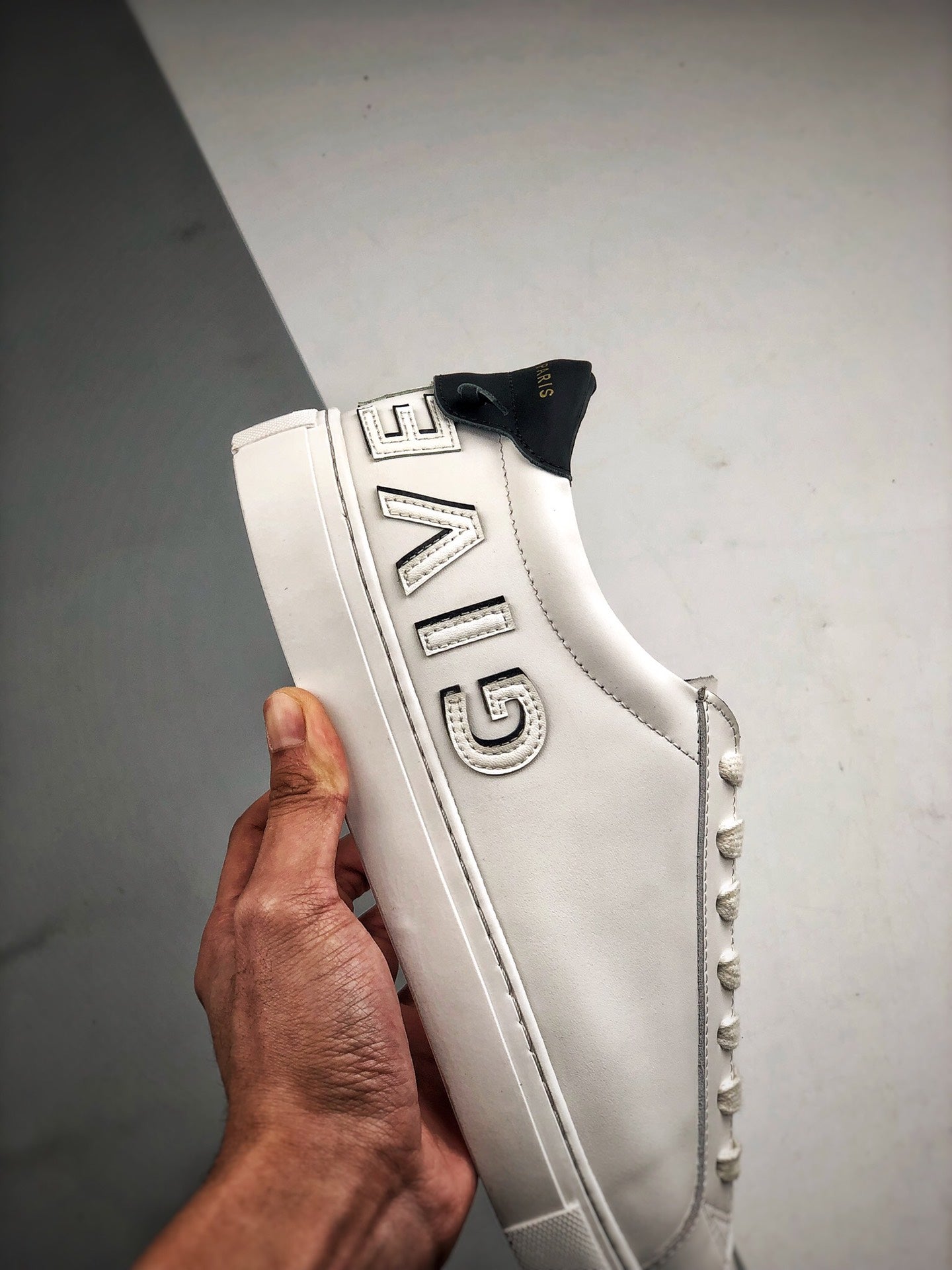 GIVENCHY 001-shoes
