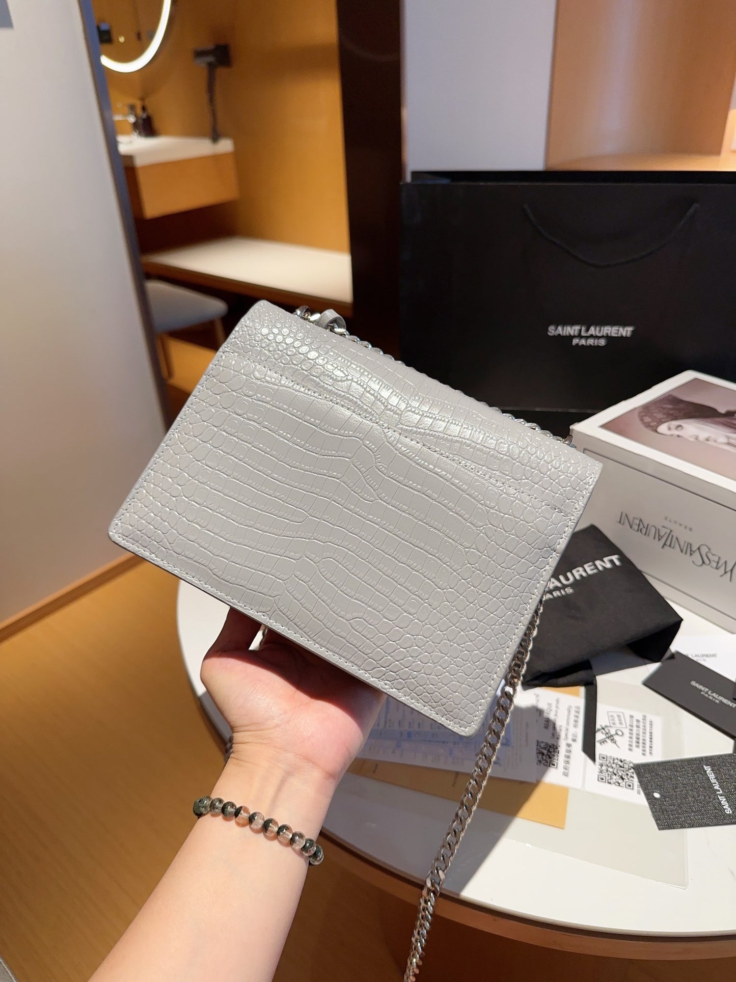 YSL-BAG-142