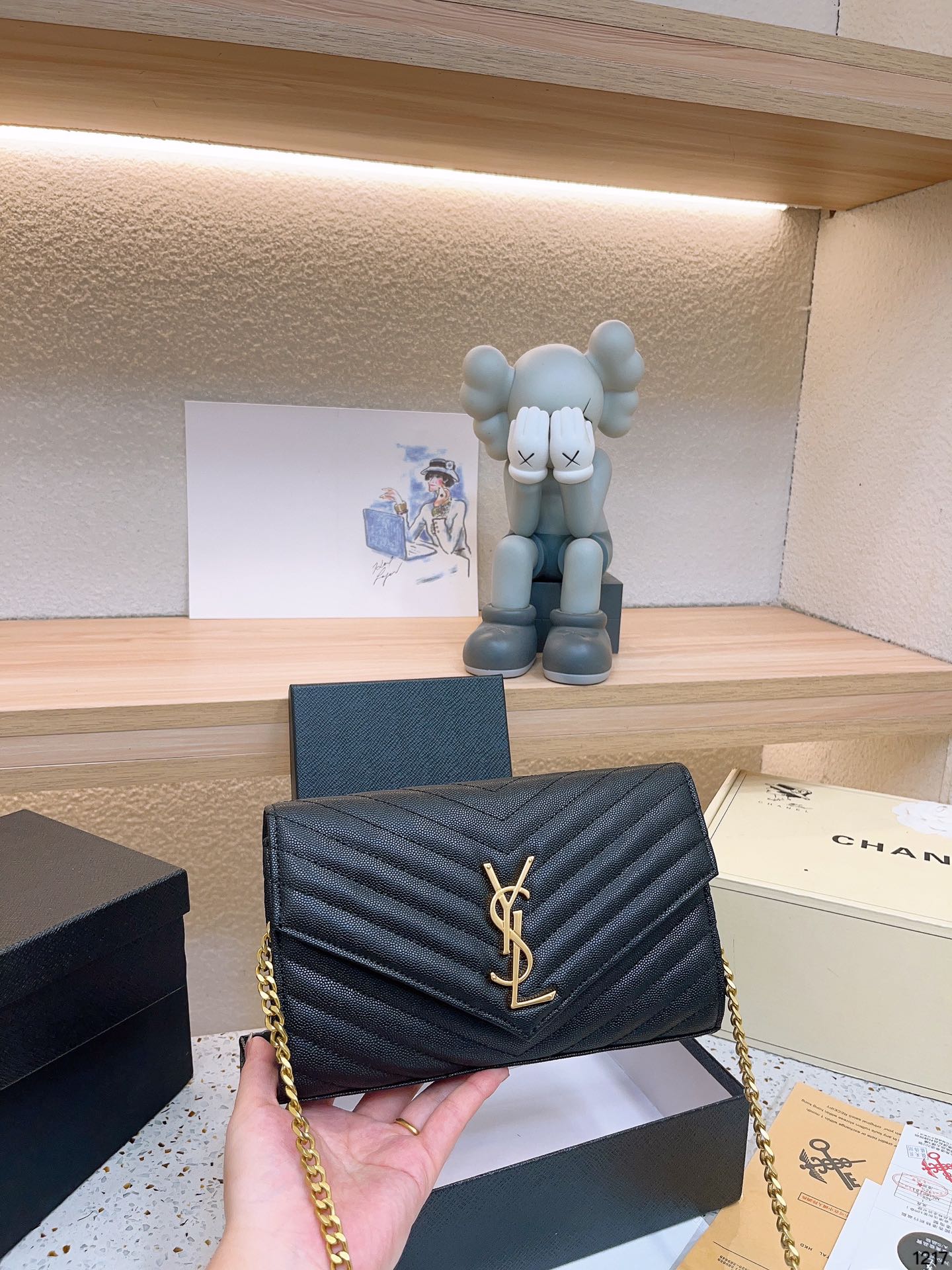 YSL-BAG-207