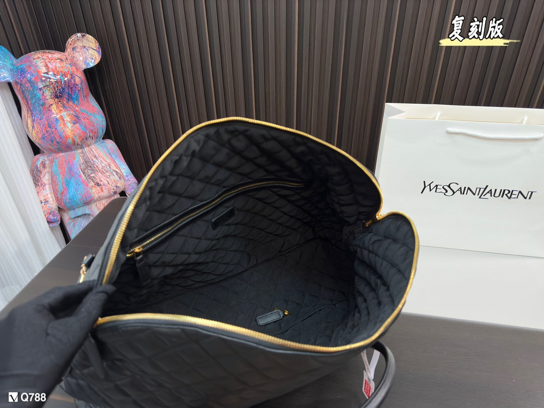 YSL-BAG-221