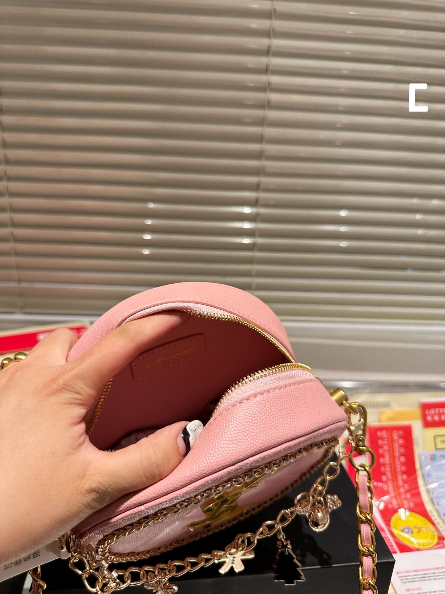YSL-BAG-587