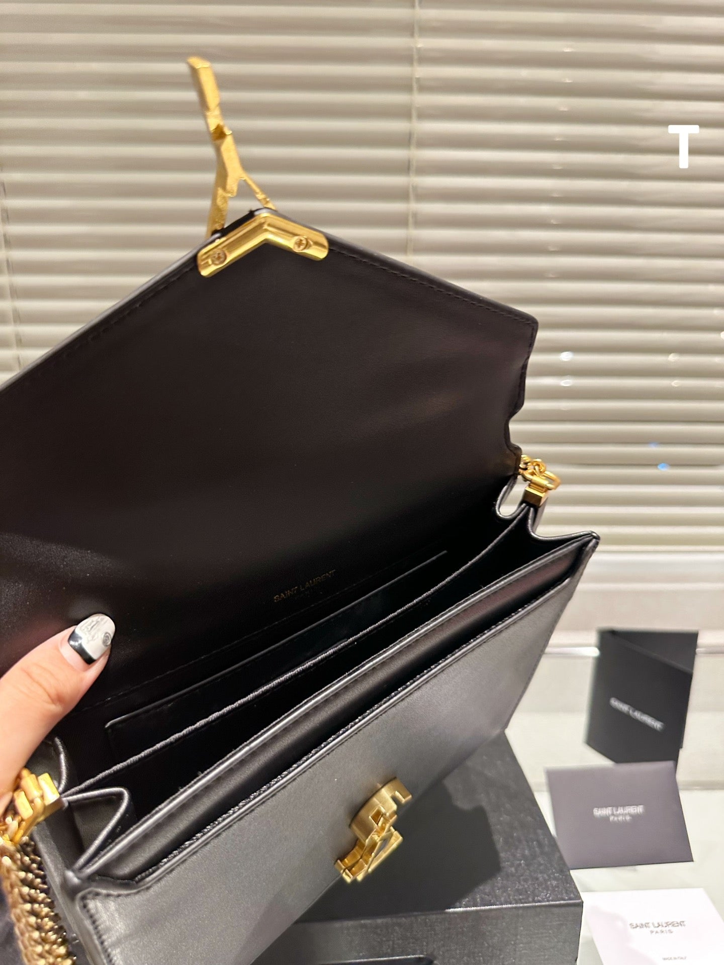 YSL-BAG-589