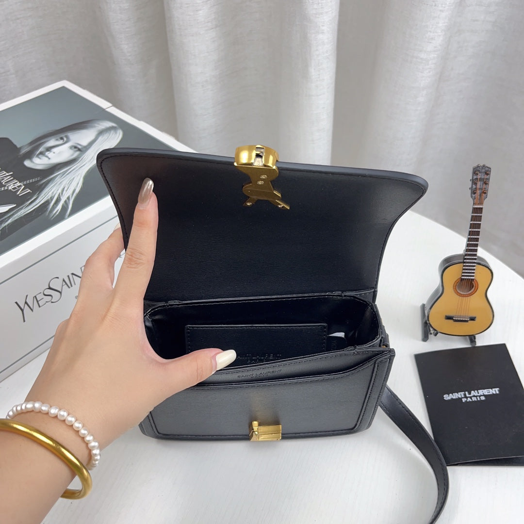 YSL-BAG-685