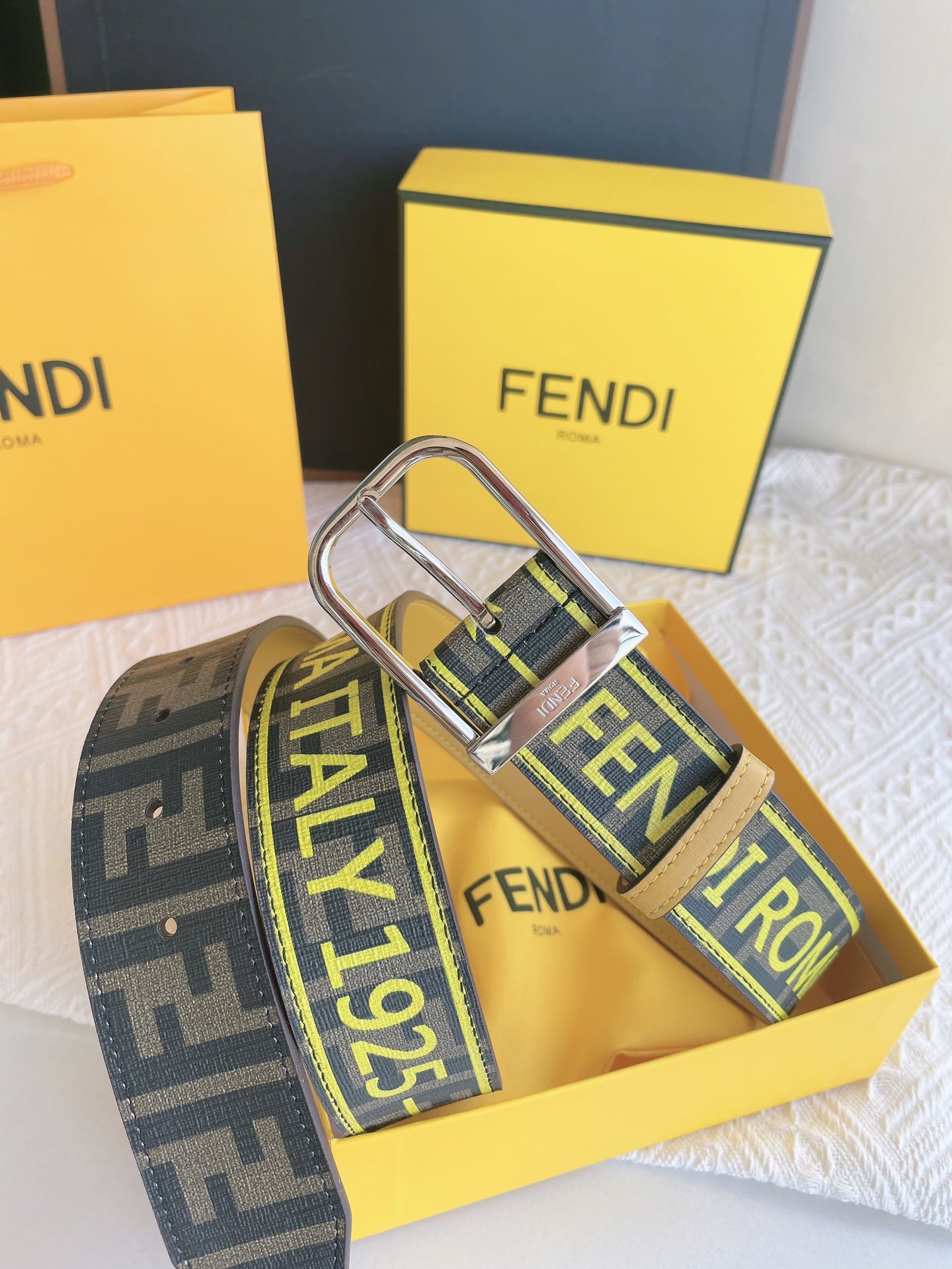Belt-Fendi-20