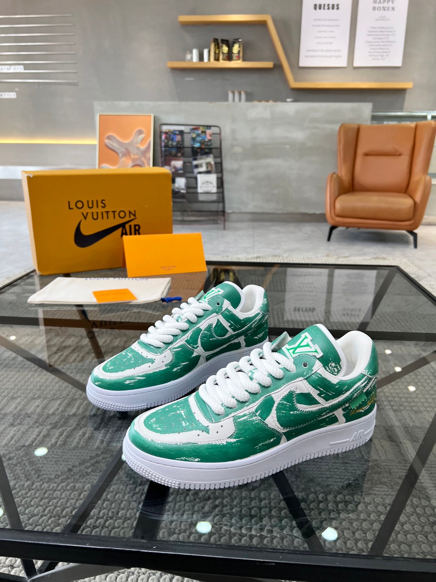 LV-101Shoes