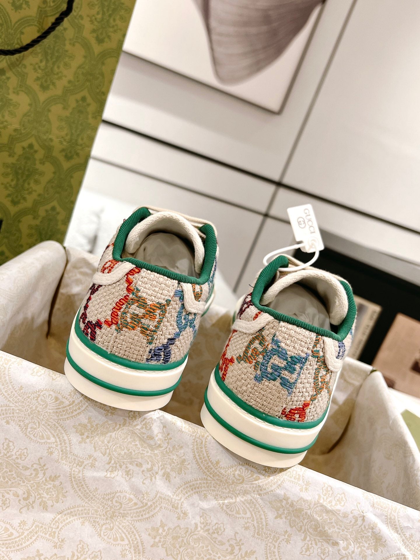 Gucci-013Shoes