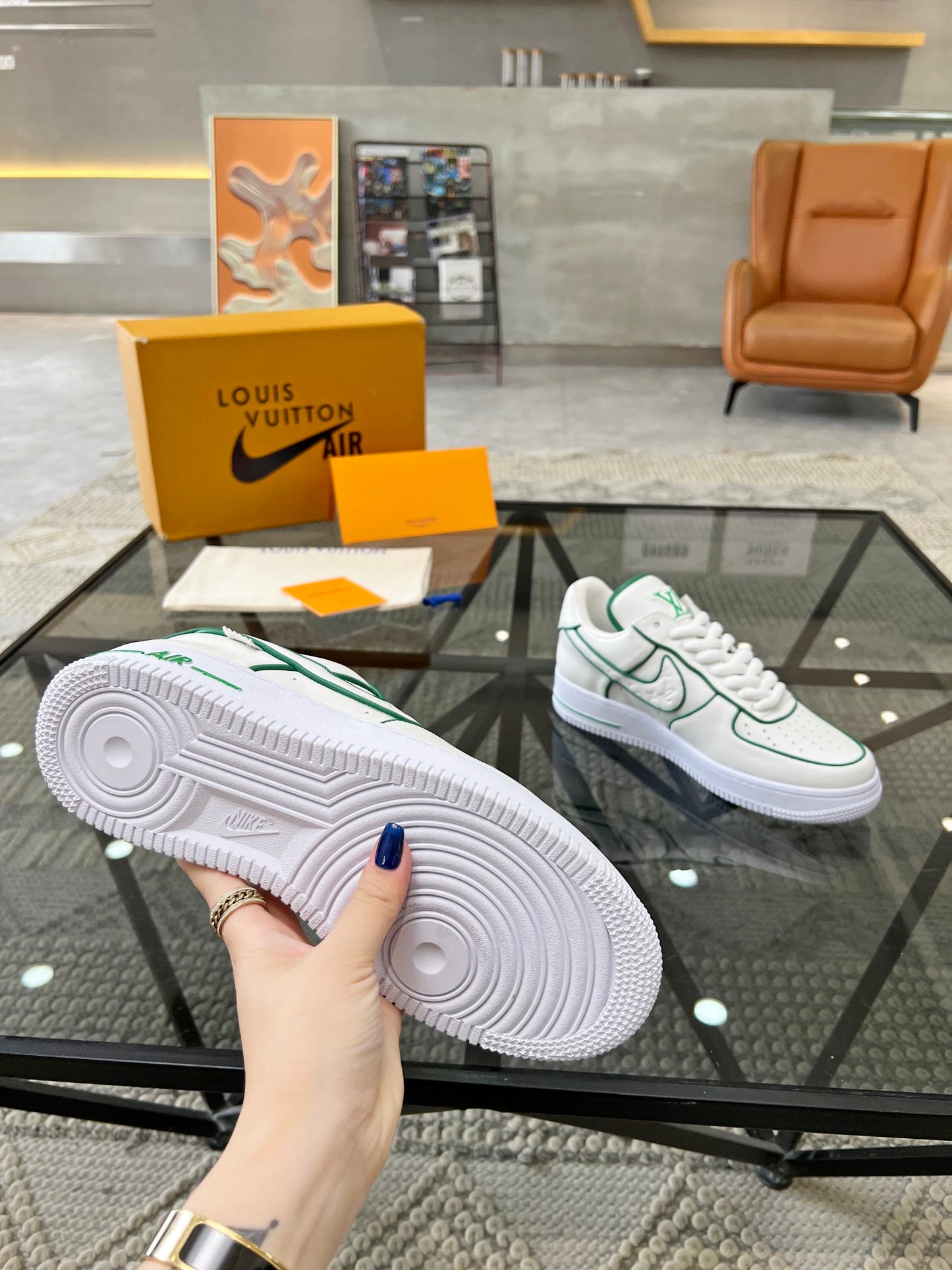 LV-108shoes