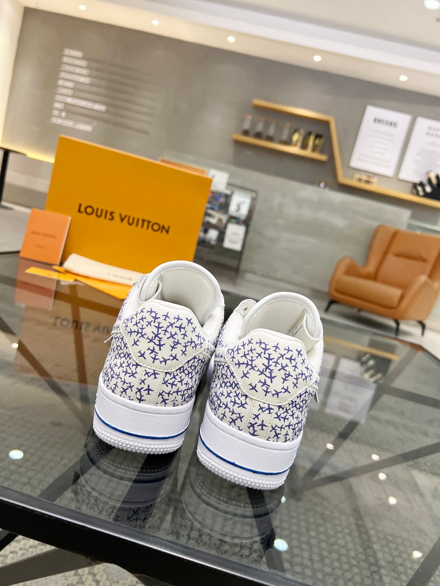 LV-116shoes