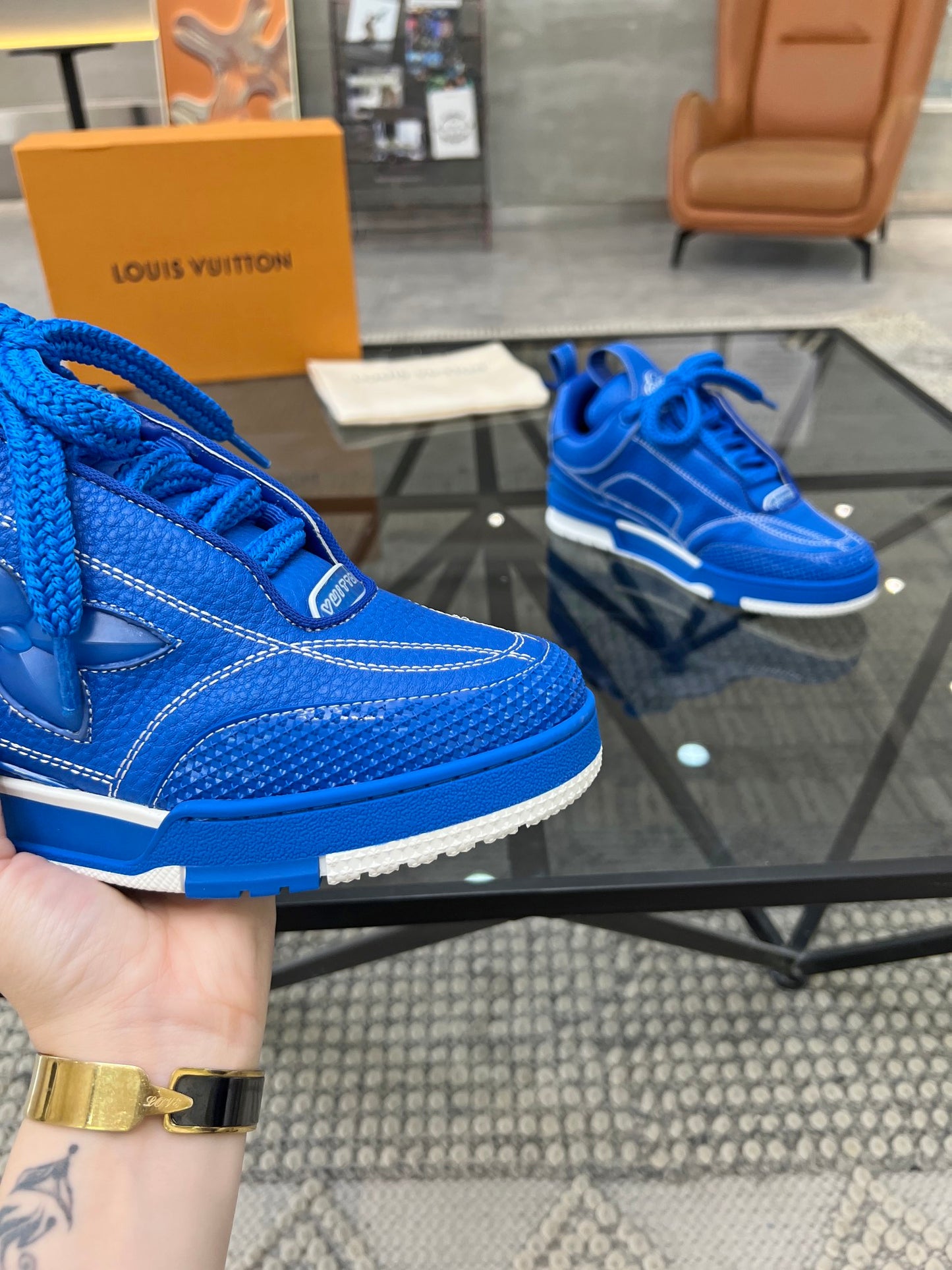 LV-111shoes