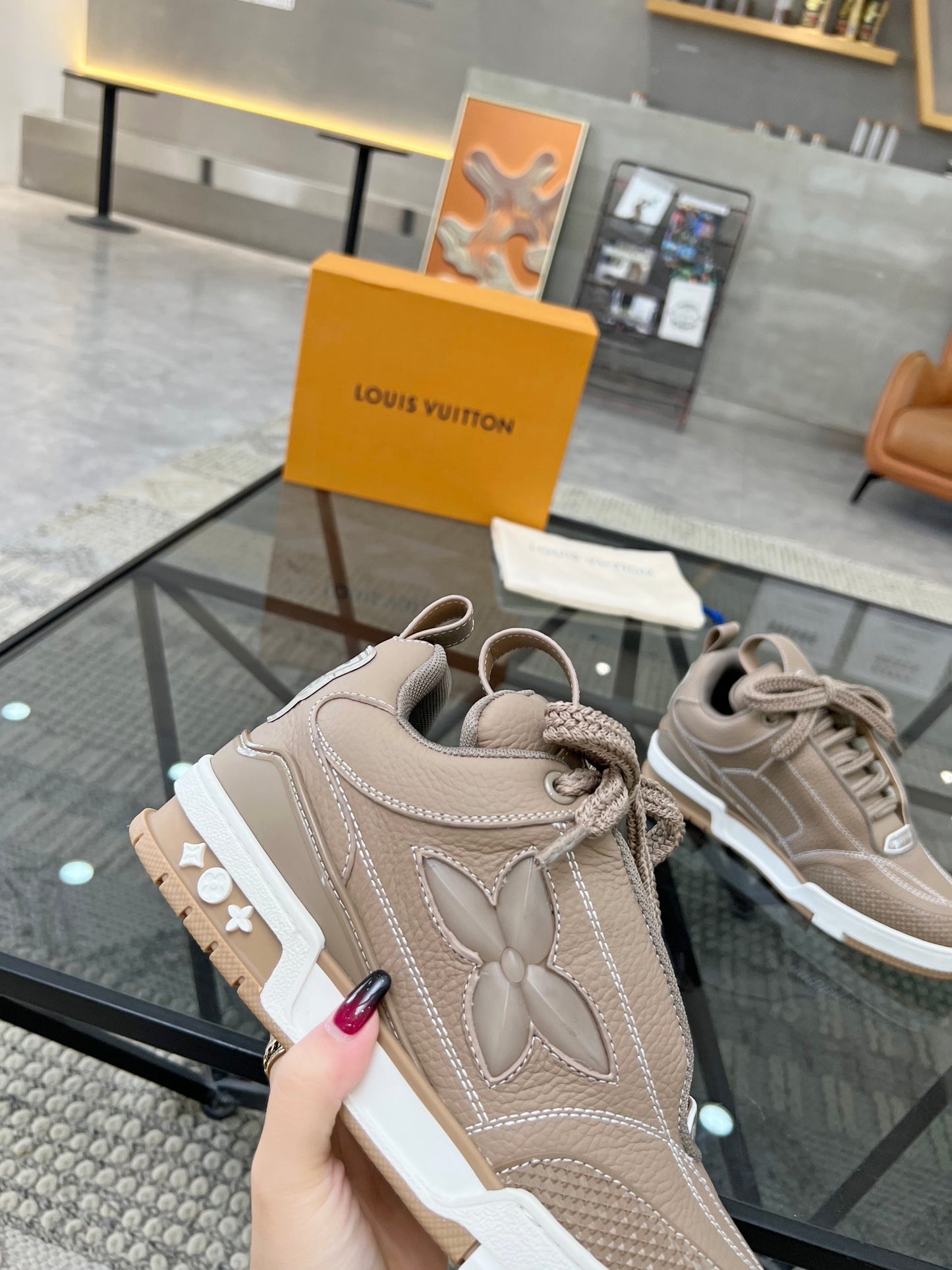 LV-120shoes