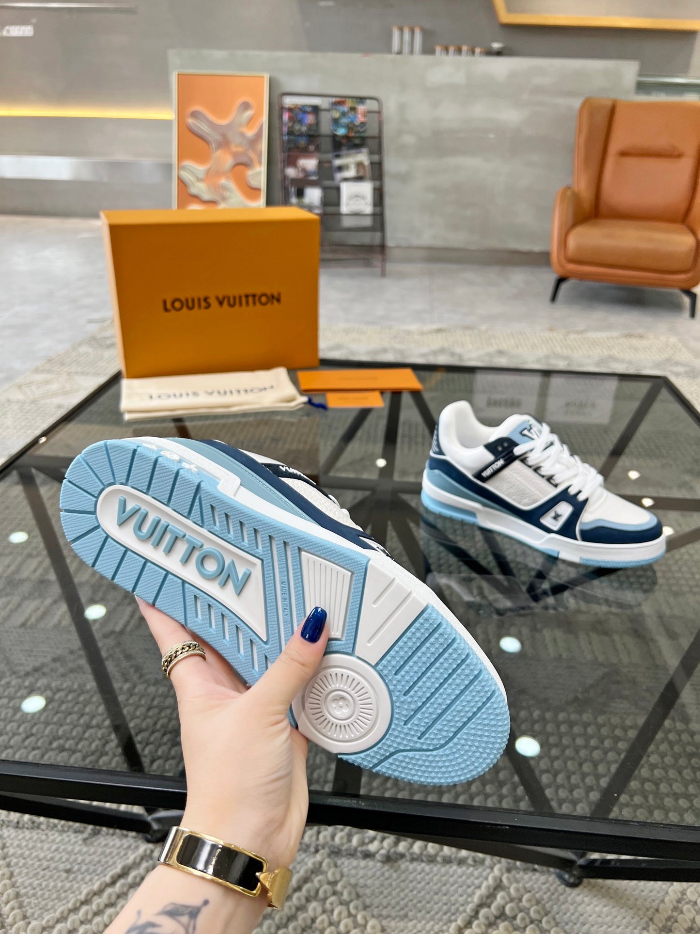 LV-123shoes