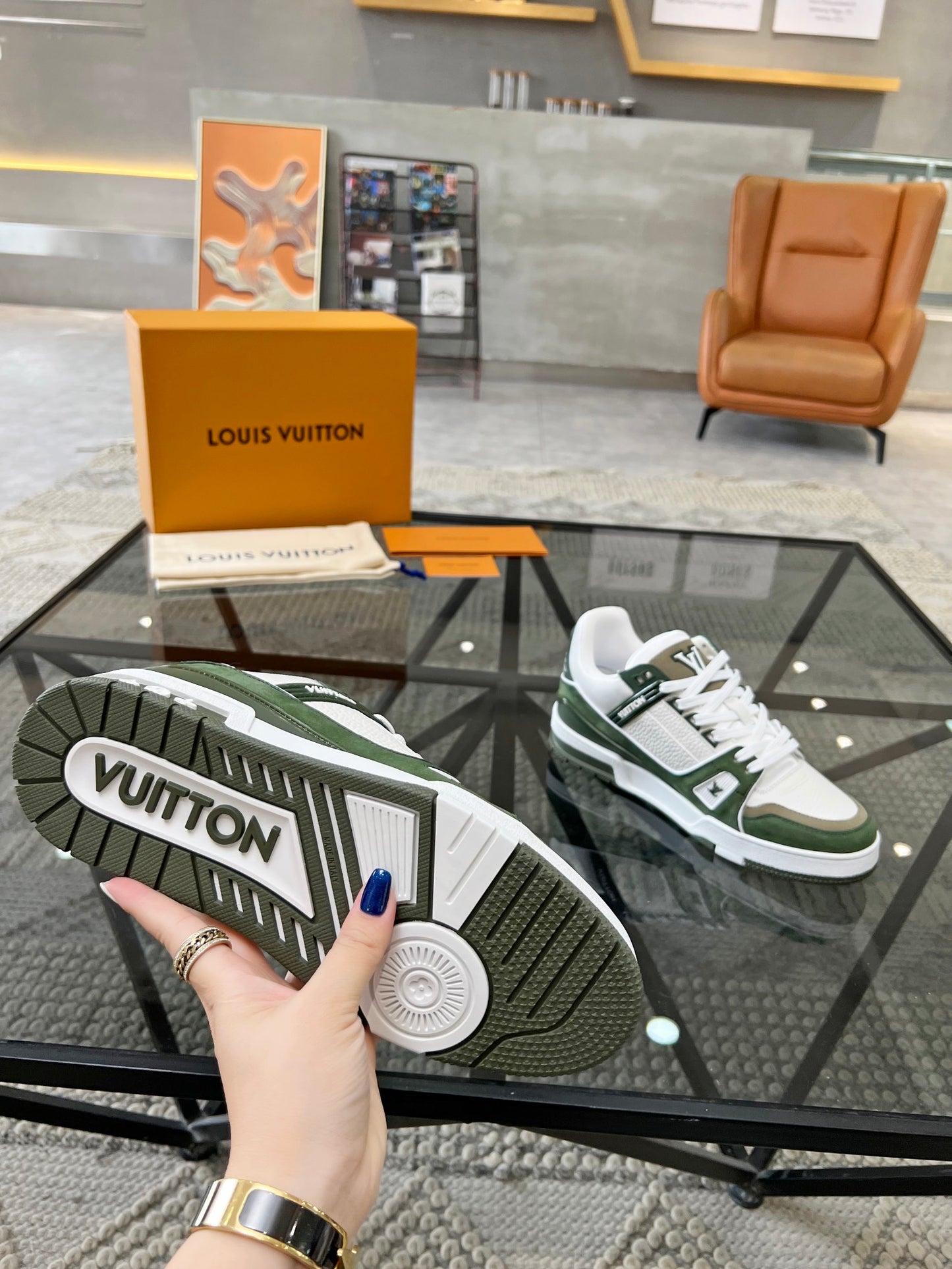 LV-125shoes