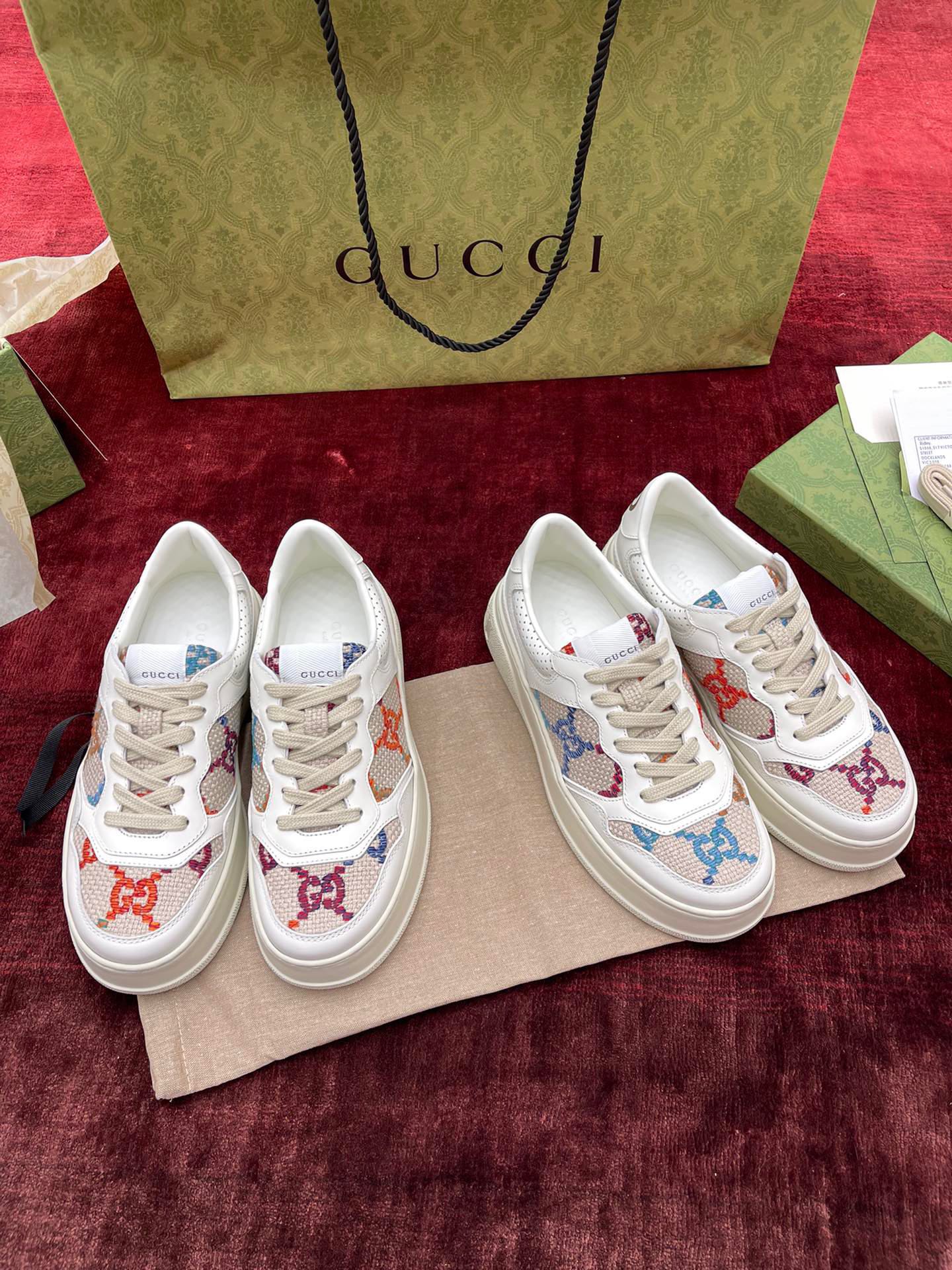 Gucci-062Shoes