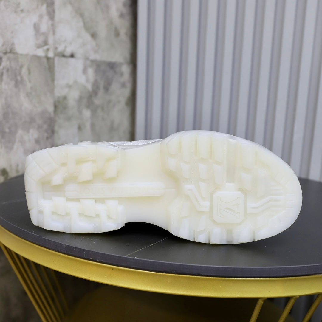 LV-143shoes