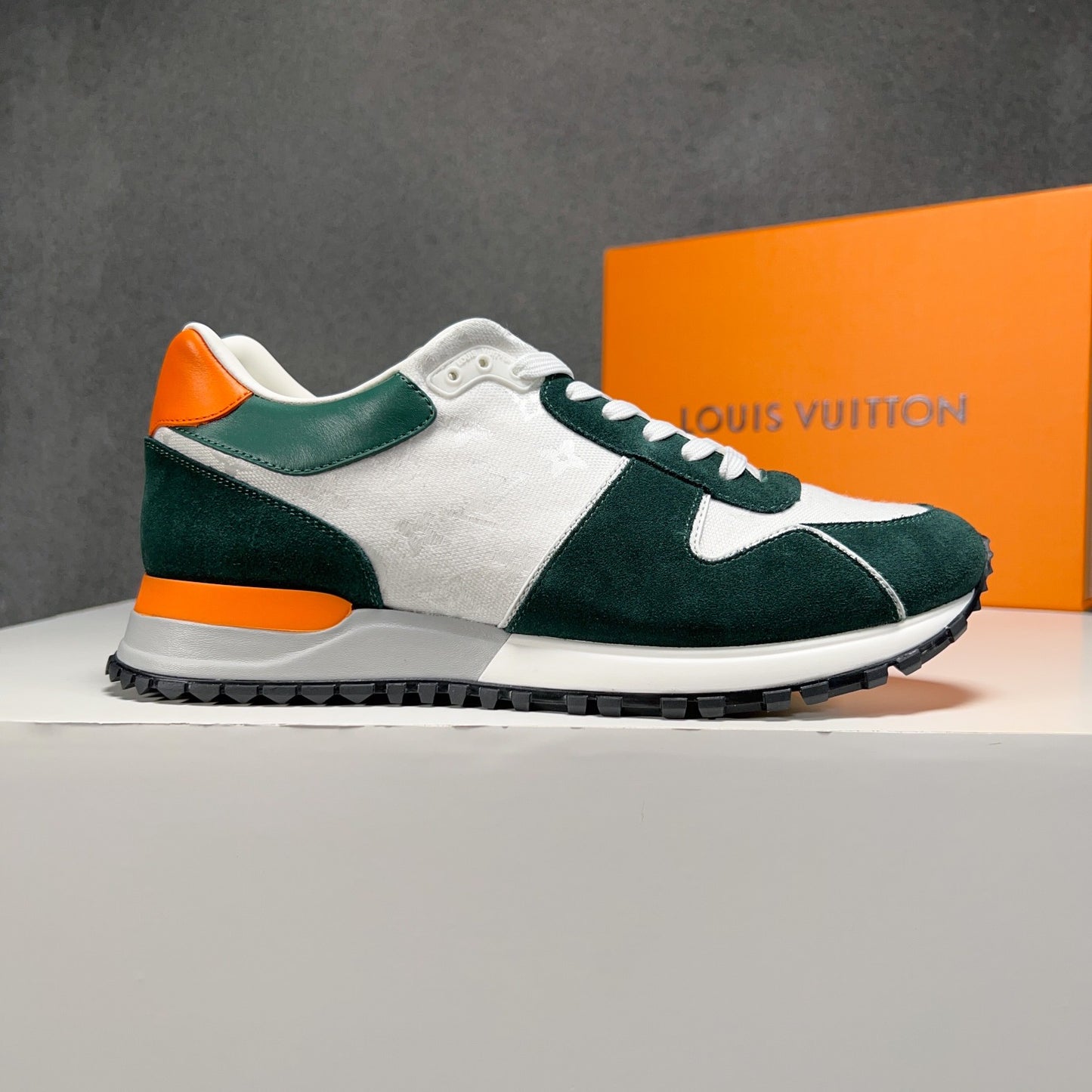 LV-169shoes