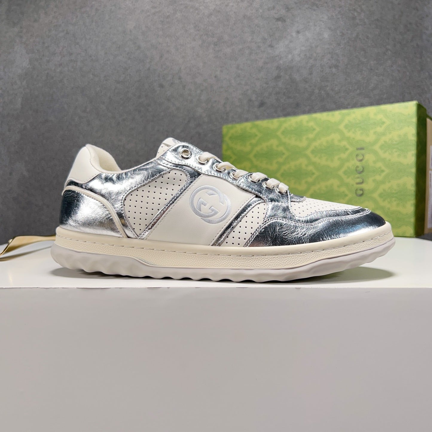 Gucci-140Shoes